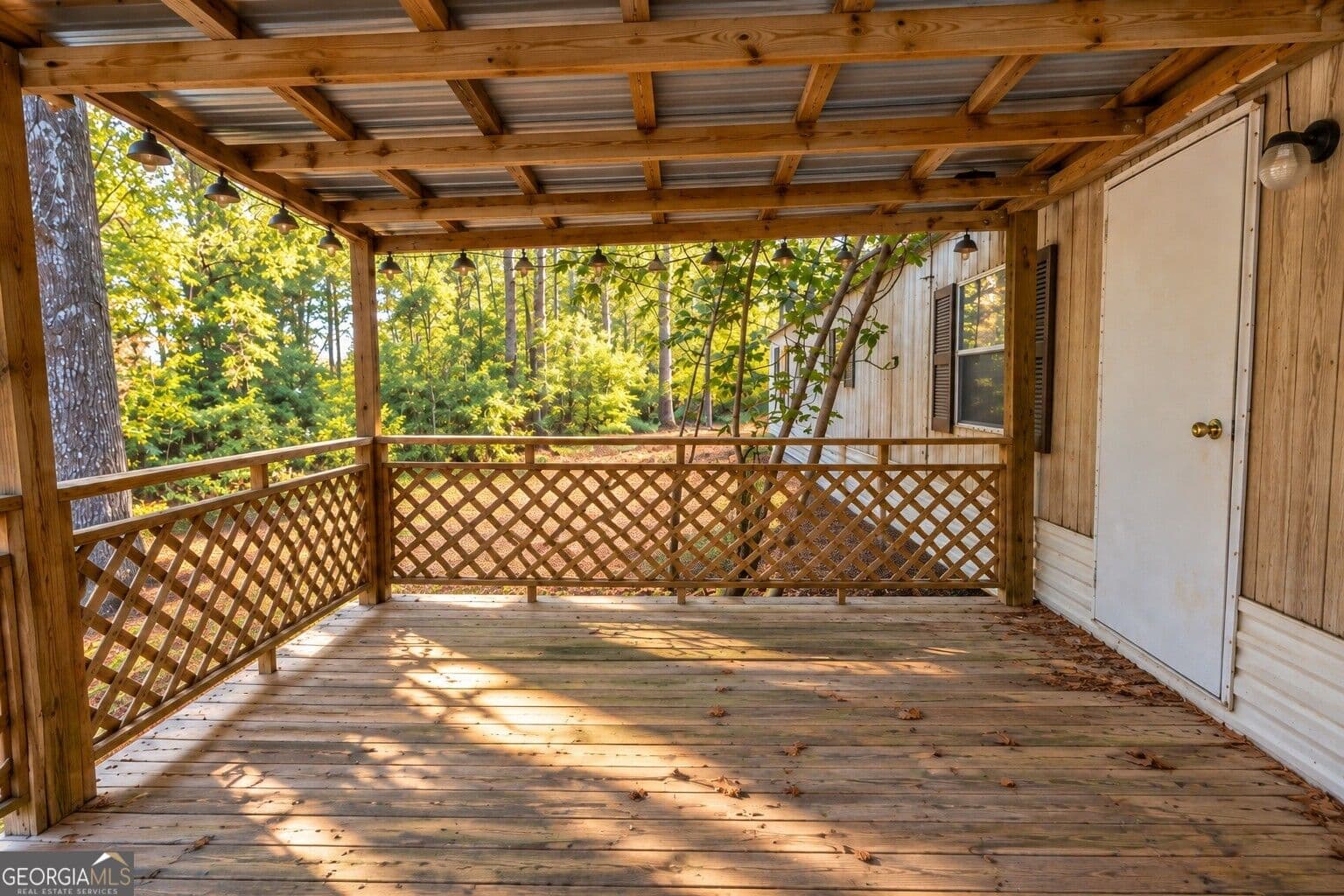 2 bedroom, 1 bathroom, 672 sq ft manufactured home,single family residence for sale at 462 Avant Road, Eatonton, GA 31024 — photo 8