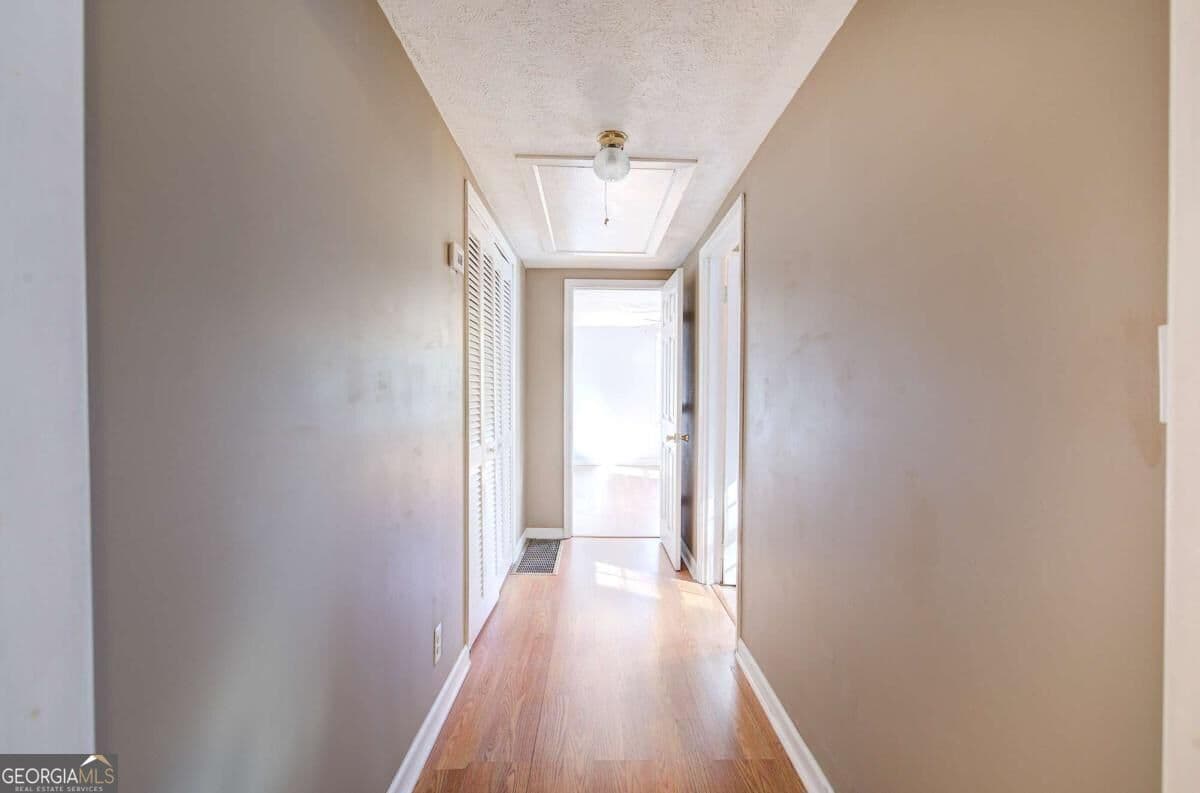 2 bedroom, 1.5 bathroom, 940 sq ft single family residence for sale at 4789 Rockmart Road, Silver Creek, GA 30173 — photo 9