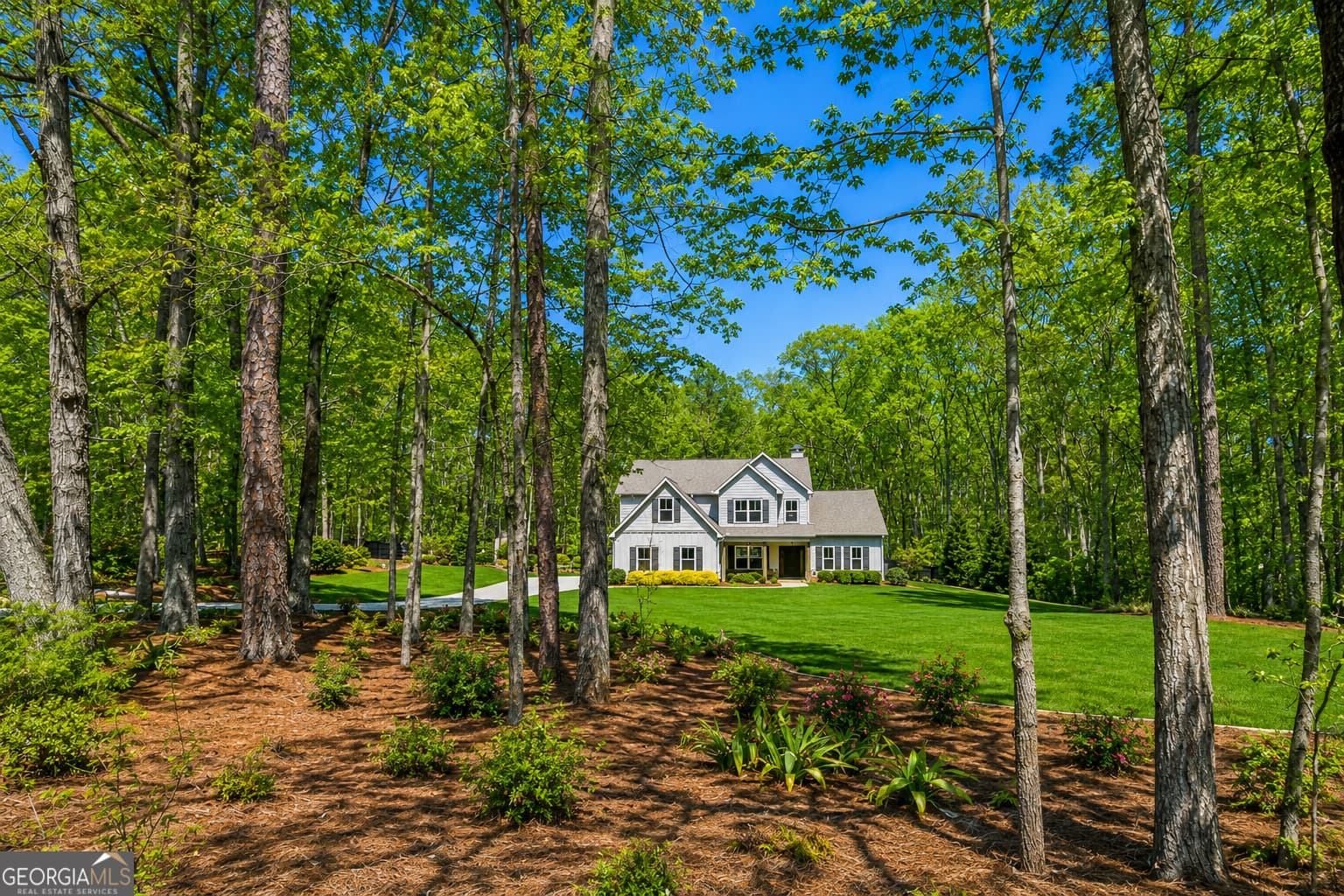 4 bedroom, 3.5 bathroom, 3,233 sq ft single family residence for sale at 397 Oak Grove Path, Griffin, GA 30224 — photo 3