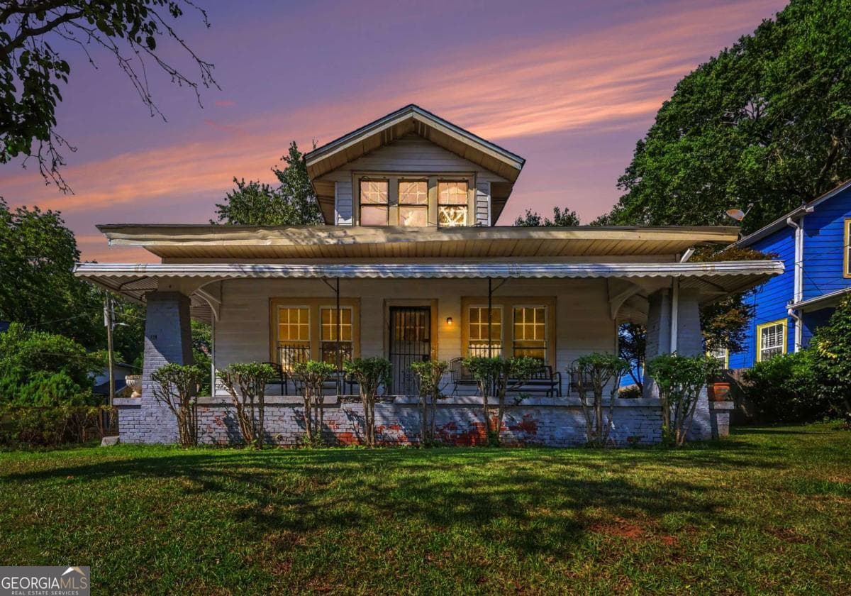 4 bedroom, 2 bathroom, 2,059 sq ft single family residence sold at 118 Mcdonough Boulevard, Atlanta, GA 30315