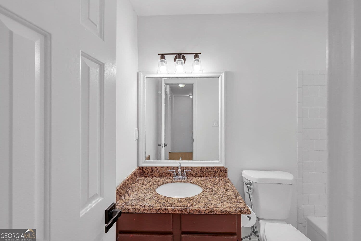 3 bedroom, 2.5 bathroom, 1,488 sq ft townhouse for sale at 1138 Moorestown Circle, Decatur, GA 30033 — photo 6