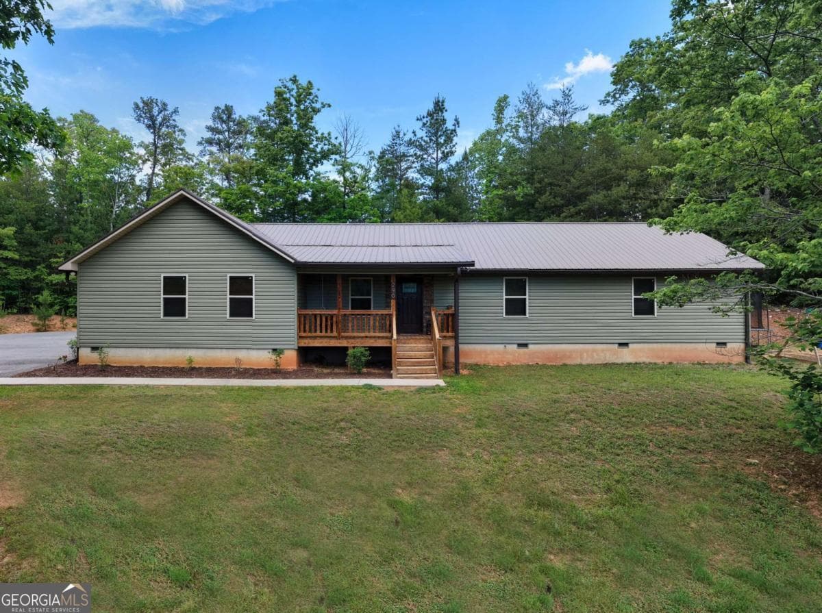 4 bedroom, 2.5 bathroom single family residence for sale at 290 Butterball Boulevard, Murphy, NC 28906 — photo 4