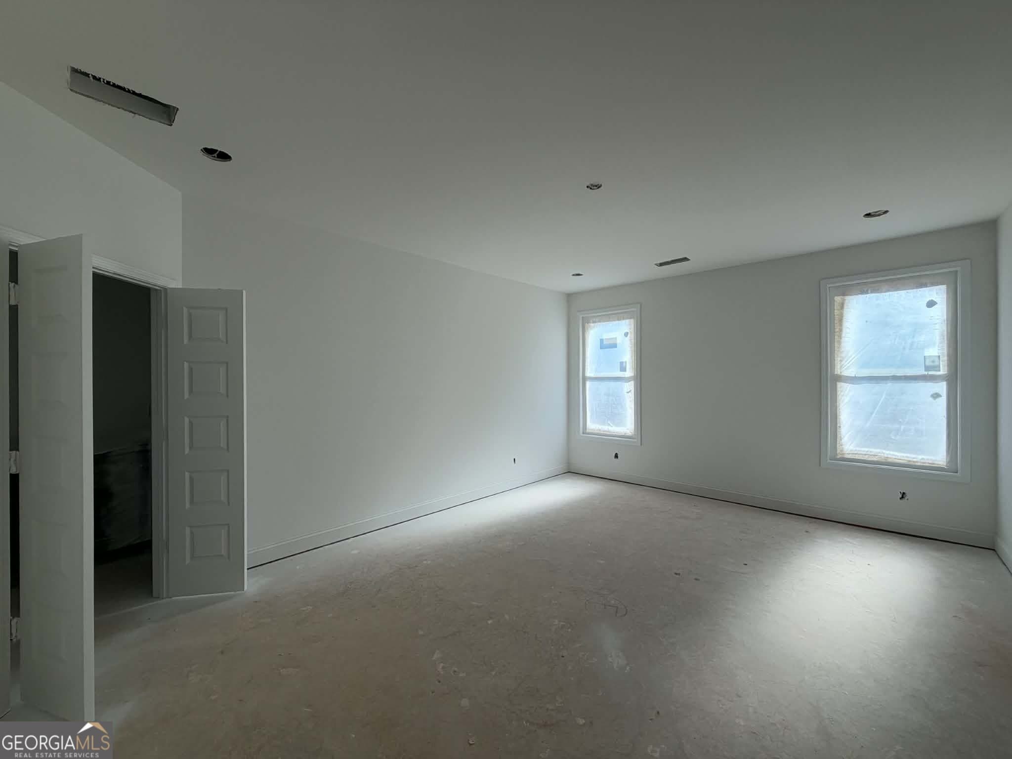5 bedroom, 3.5 bathroom, 2,672 sq ft single family residence for sale at 986 South Laney Road, Locust Grove, GA 30248 — photo 9