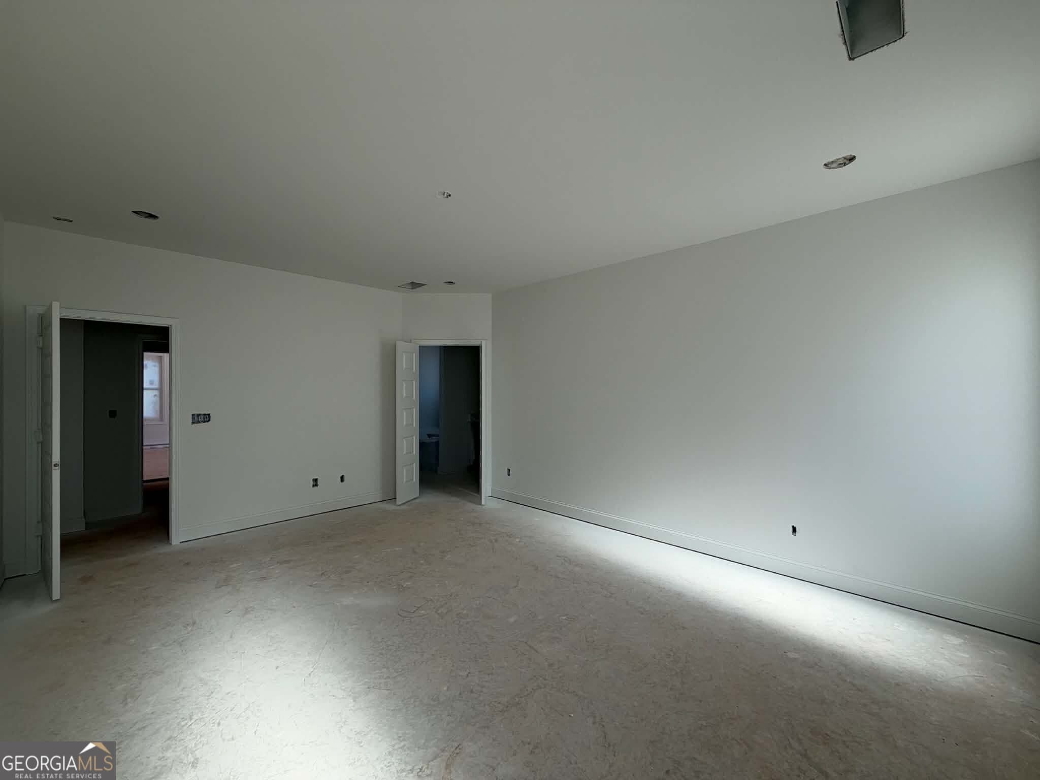 5 bedroom, 3.5 bathroom, 2,672 sq ft single family residence for sale at 986 South Laney Road, Locust Grove, GA 30248 — photo 10