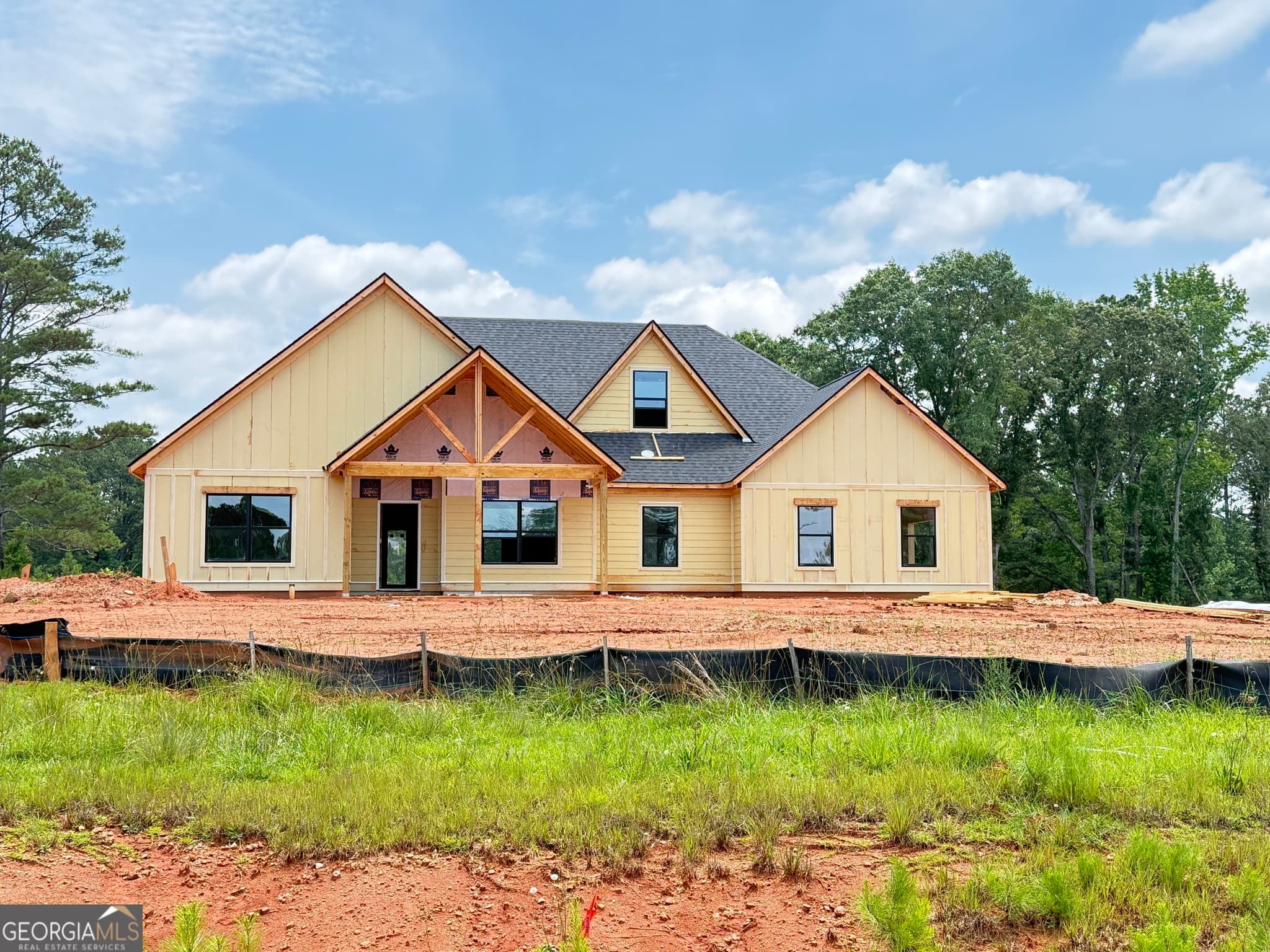 5 bedroom, 4 bathroom, 2,841 sq ft single family residence sold at 365 Millie Trail, Williamson, GA 30292