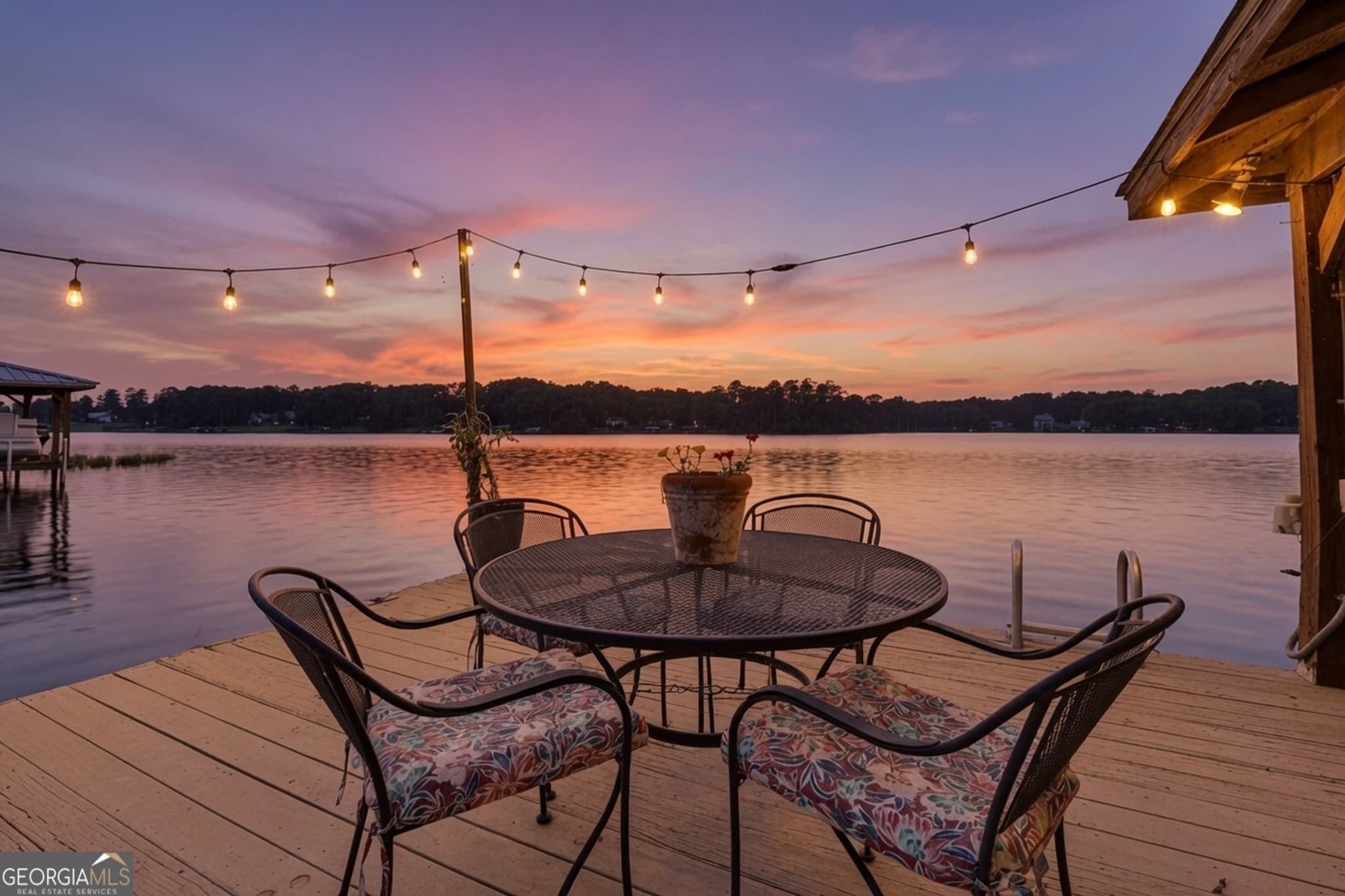 5 bedroom, 3 bathroom, 2,736 sq ft single family residence for sale at 167 N Steel Bridge Road, Eatonton, GA 31024 — photo 6