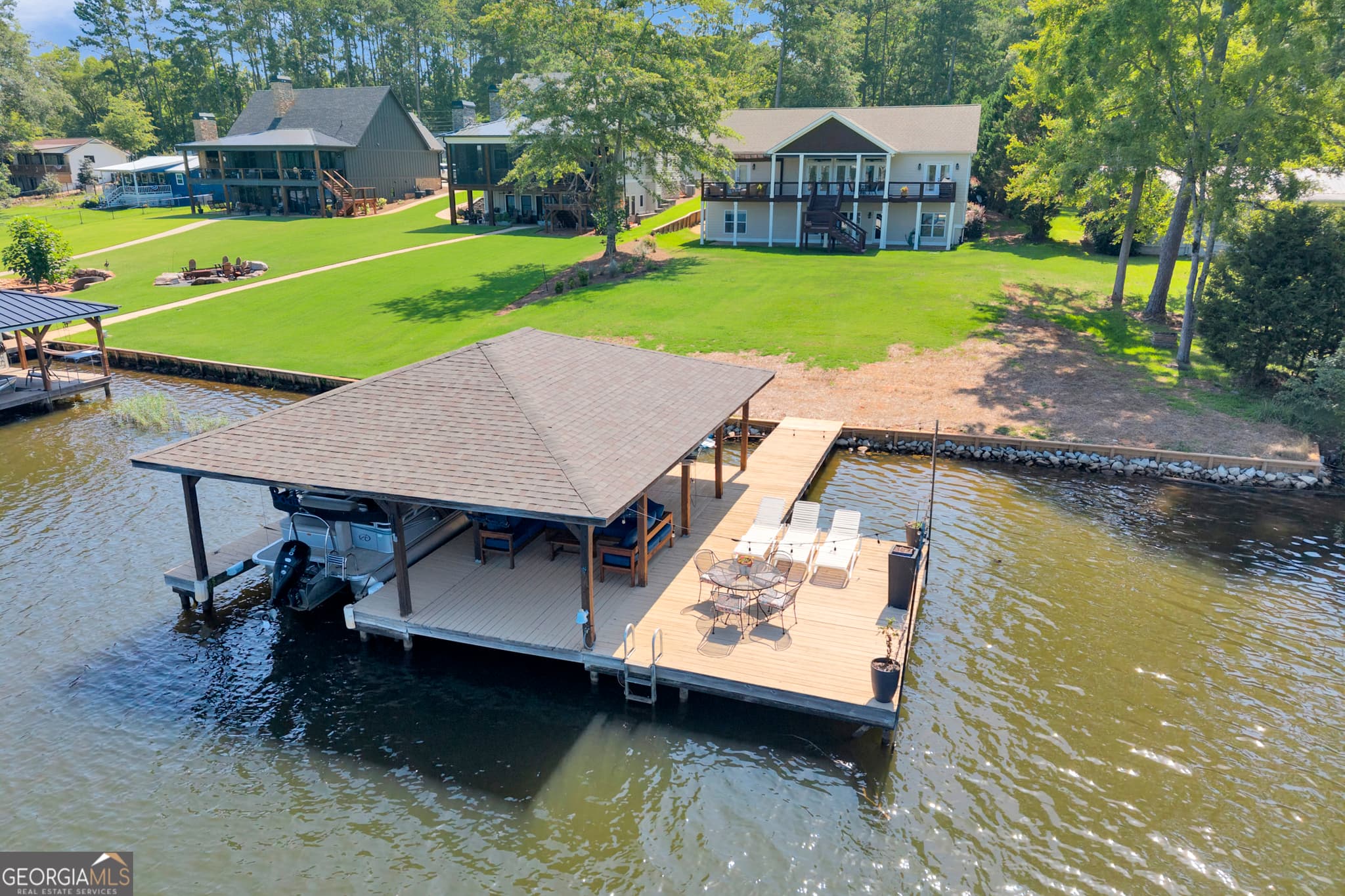 5 bedroom, 3 bathroom, 2,736 sq ft single family residence for sale at 167 N Steel Bridge Road, Eatonton, GA 31024 — photo 3