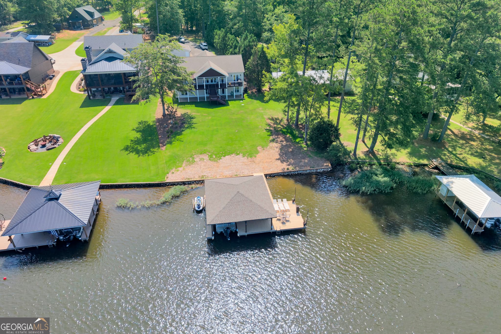 5 bedroom, 3 bathroom, 2,736 sq ft single family residence for sale at 167 N Steel Bridge Road, Eatonton, GA 31024 — photo 5