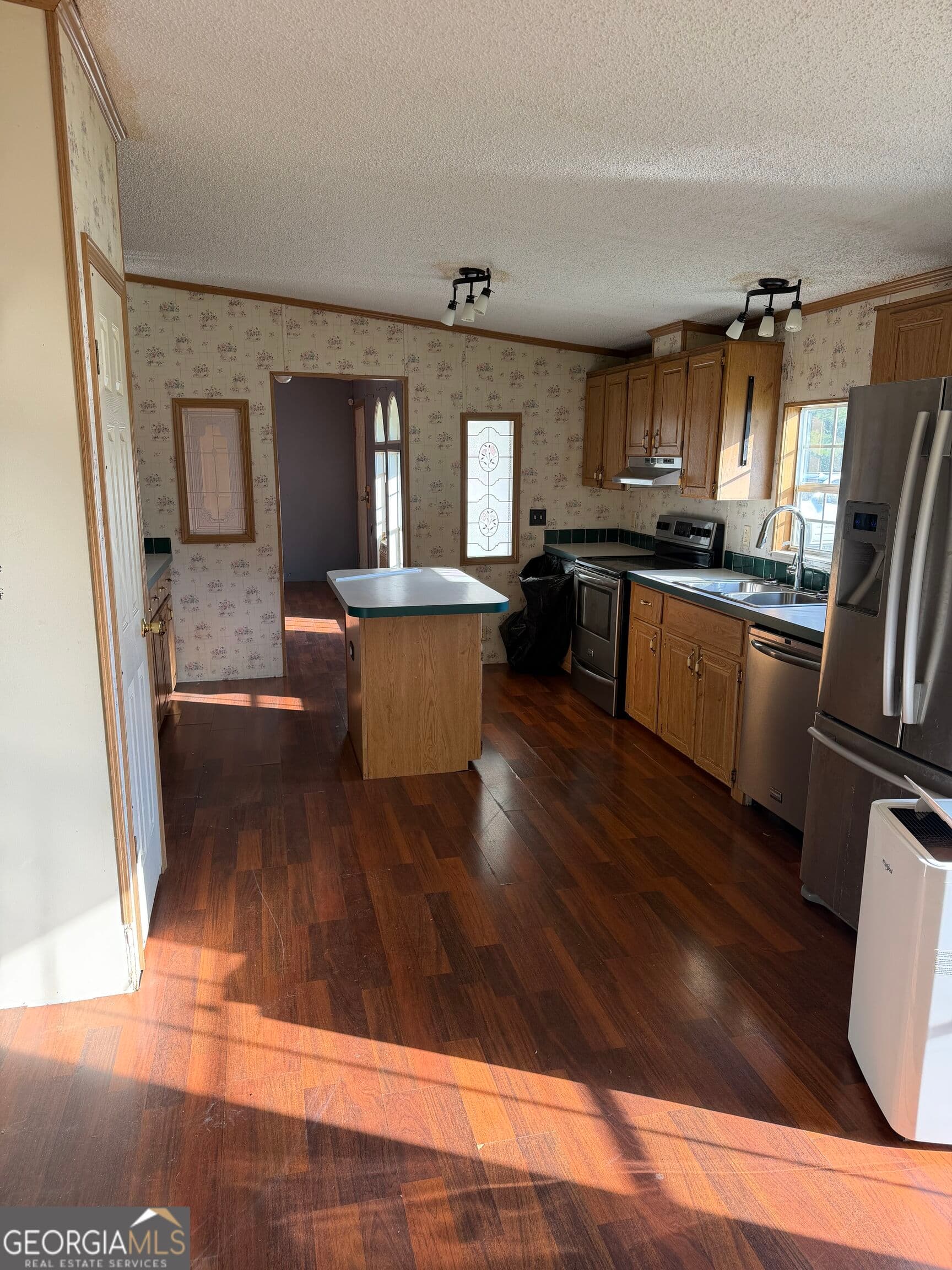 3 bedroom, 2 bathroom, 1,680 sq ft manufactured home,single family residence for sale at 385 Dean Road, Franklin, GA 30217 — photo 8