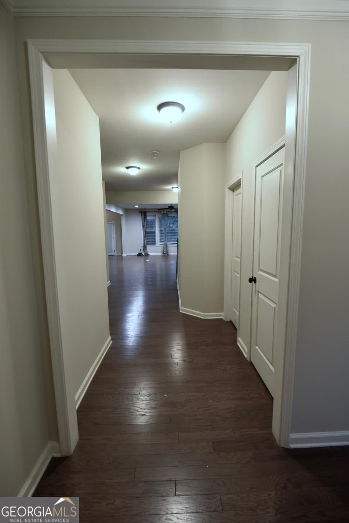 4 bedroom, 3.5 bathroom, 3,200 sq ft single family residence for rent at 8455 Village School Drive, Cumming, GA 30041 for $2,995 a month — photo 4