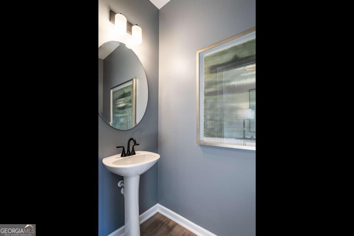 3 bedroom, 2.5 bathroom, 1,813 sq ft single family residence for sale at 107 Willow Circle, Rock Spring, GA 30739 — photo 7