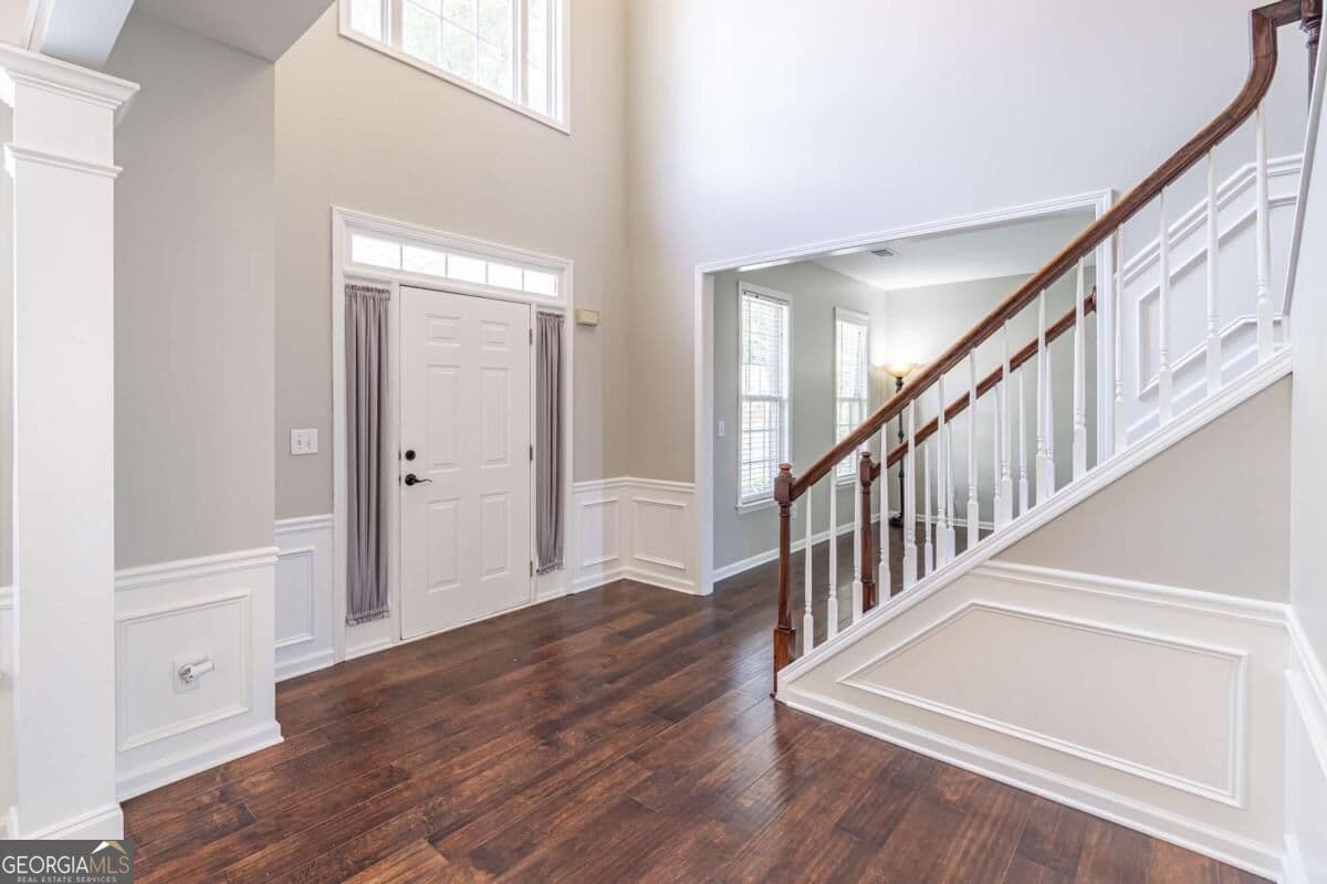 4 bedroom, 2.5 bathroom single family residence for rent at 230 Albrighton Court, Suwanee, GA 30024 for $3,000 a month — photo 7
