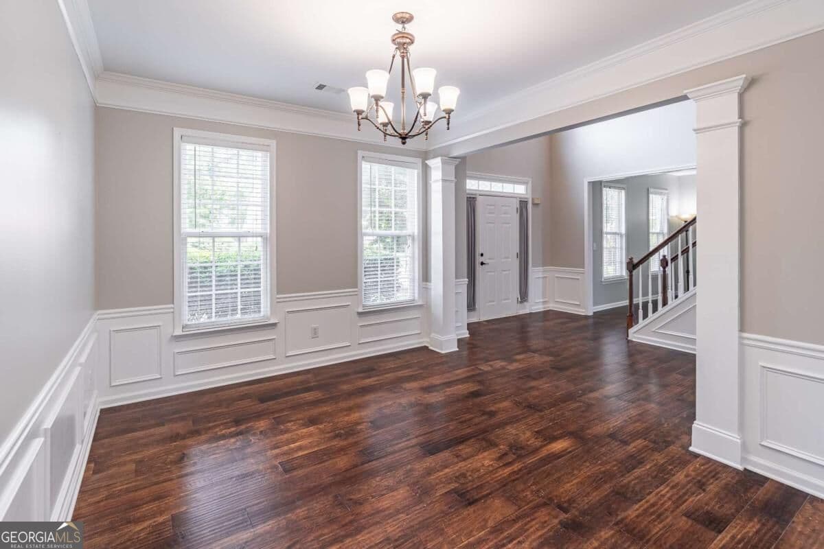 4 bedroom, 2.5 bathroom single family residence for rent at 230 Albrighton Court, Suwanee, GA 30024 for $3,000 a month — photo 9