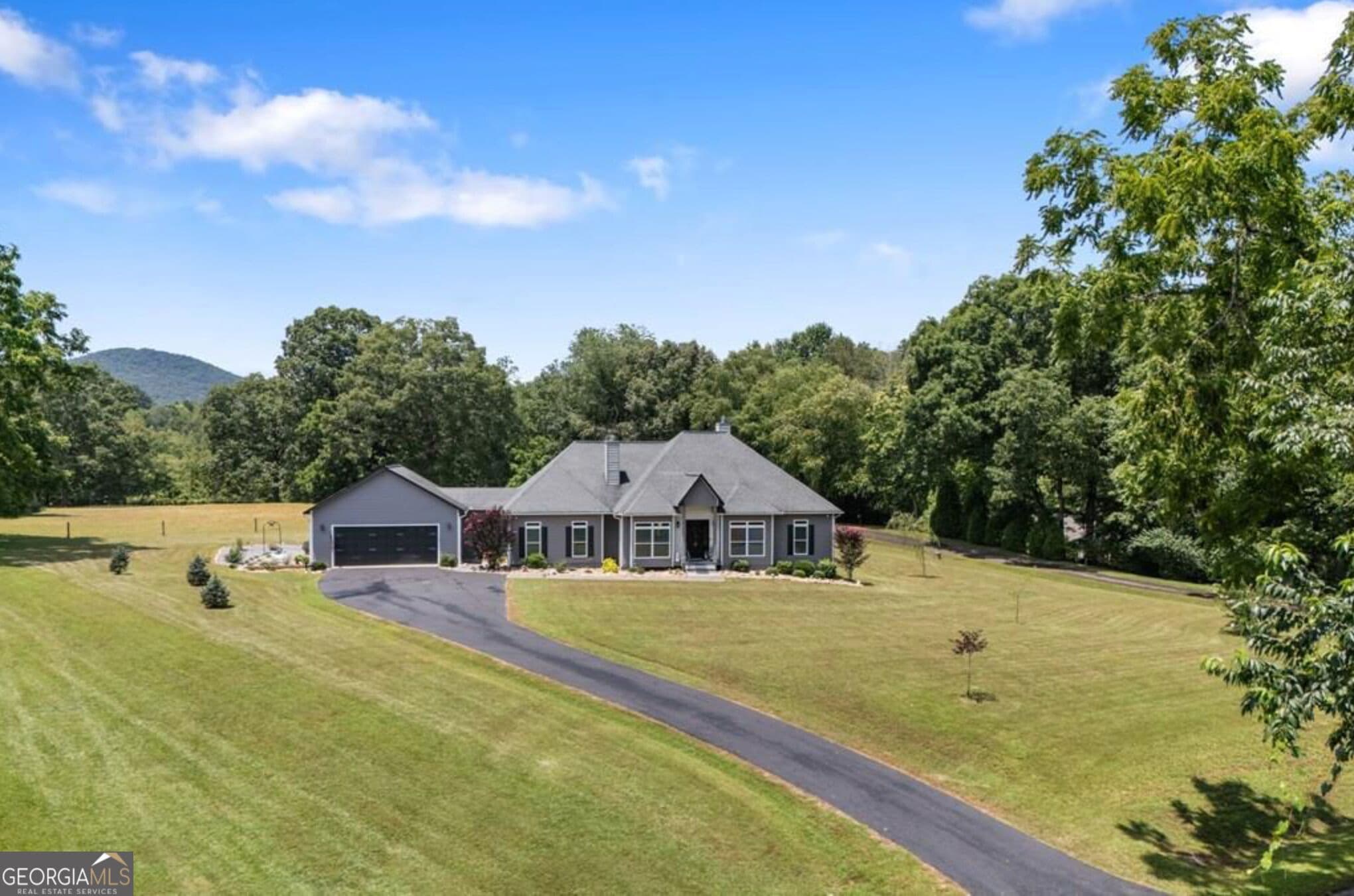 4 bedroom, 3.5 bathroom, 3,193 sq ft single family residence for sale at 1502 Smithfield Lane, Young Harris, GA 30582 — photo 1 of 52