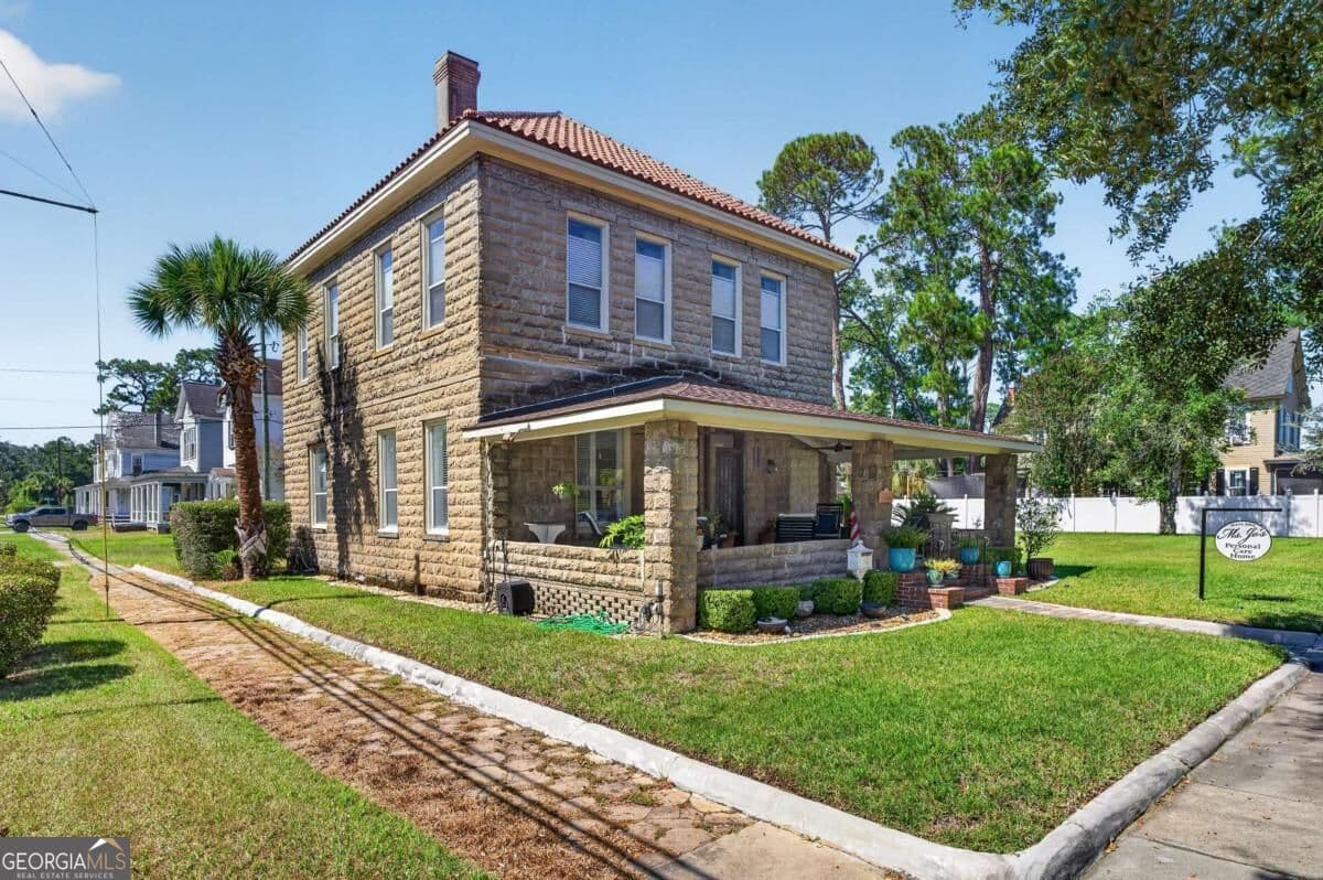 5 bedroom, 2.5 bathroom, 3,456 sq ft single family residence for sale at 601 Mcdonald Street, Waycross, GA 31503 — photo 5