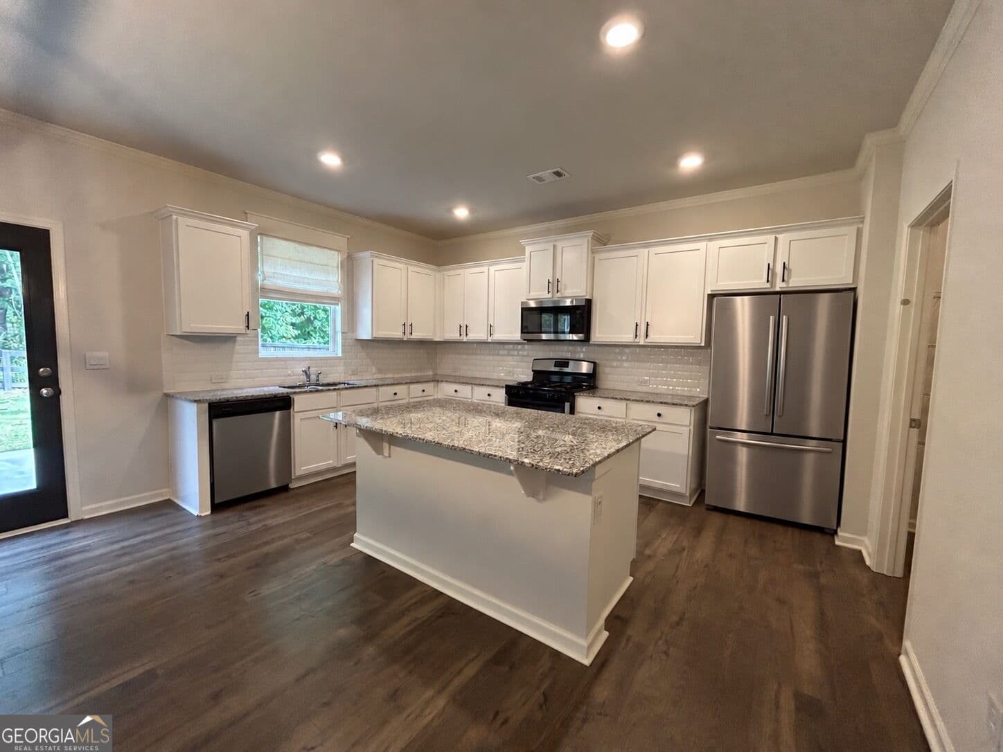 4 bedroom, 3 bathroom, 2,780 sq ft single family residence for rent at 366 Barnwood Lane, Dawsonville, GA 30534 for $2,595 a month — photo 5