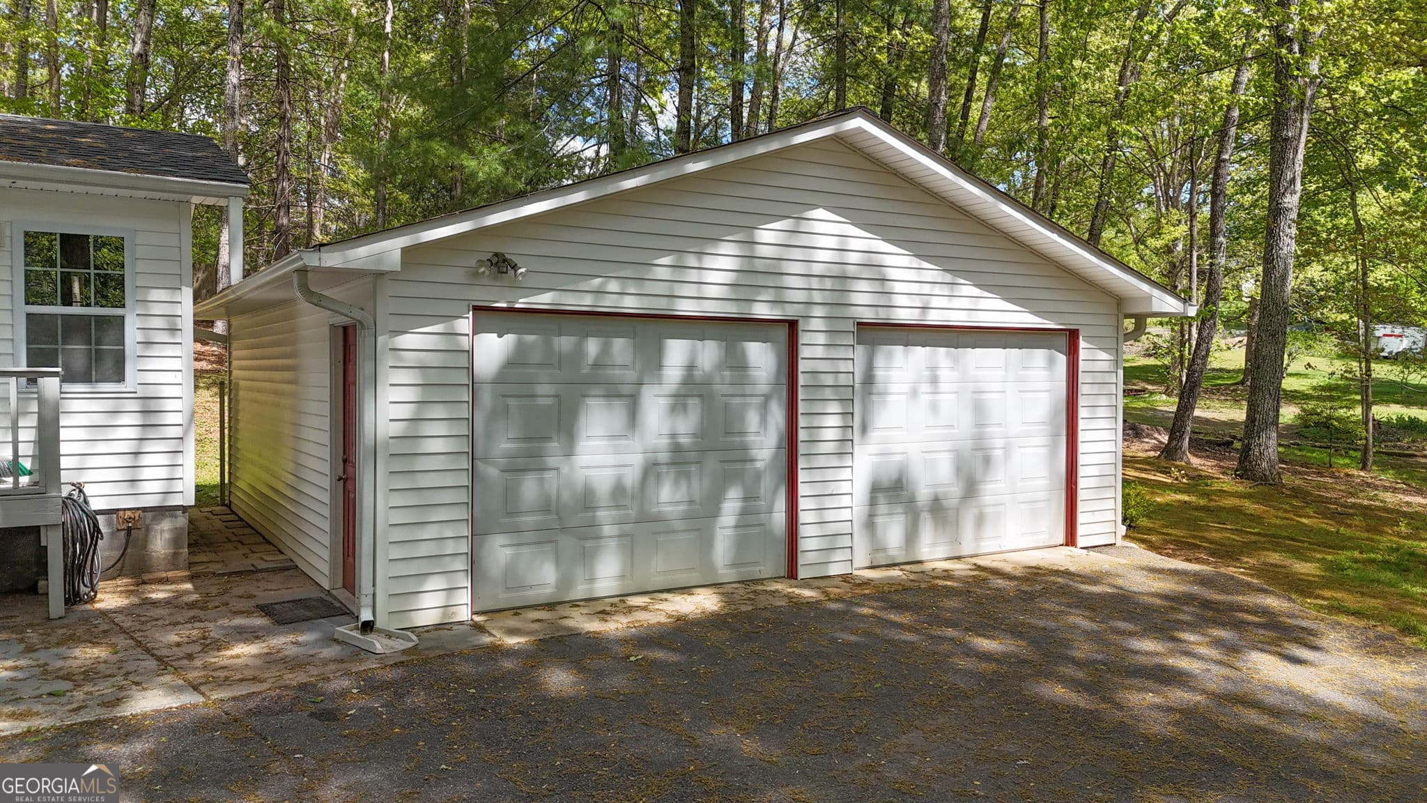 3 bedroom, 2 bathroom, 1,704 sq ft single family residence for sale at 104 Country Corners Road, Blairsville, GA 30512 — photo 6