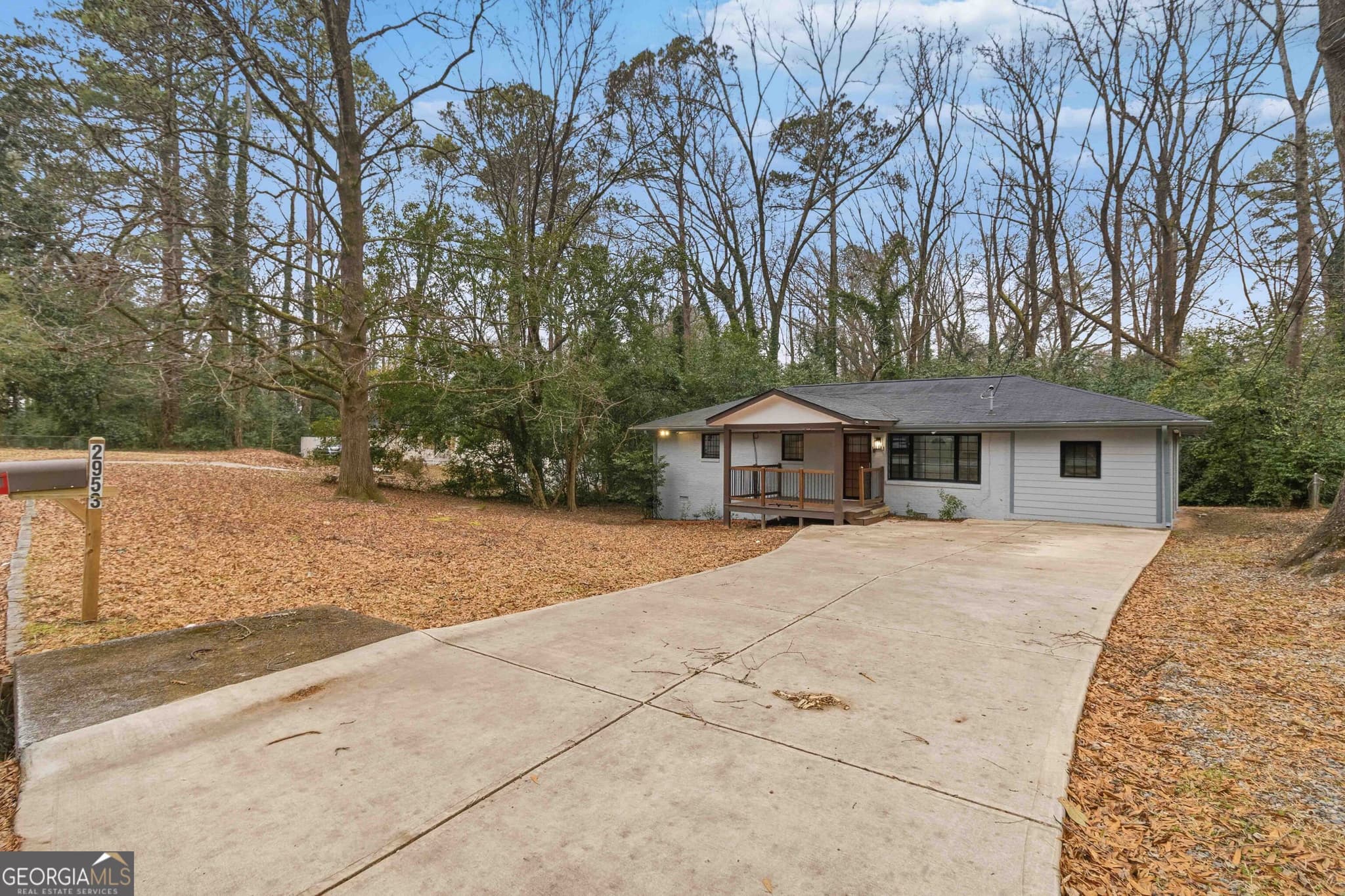 4 bedroom, 2 bathroom, 1,604 sq ft single family residence for sale at 2953 MEADOWVIEW Drive, Atlanta, GA 30316 — photo 2