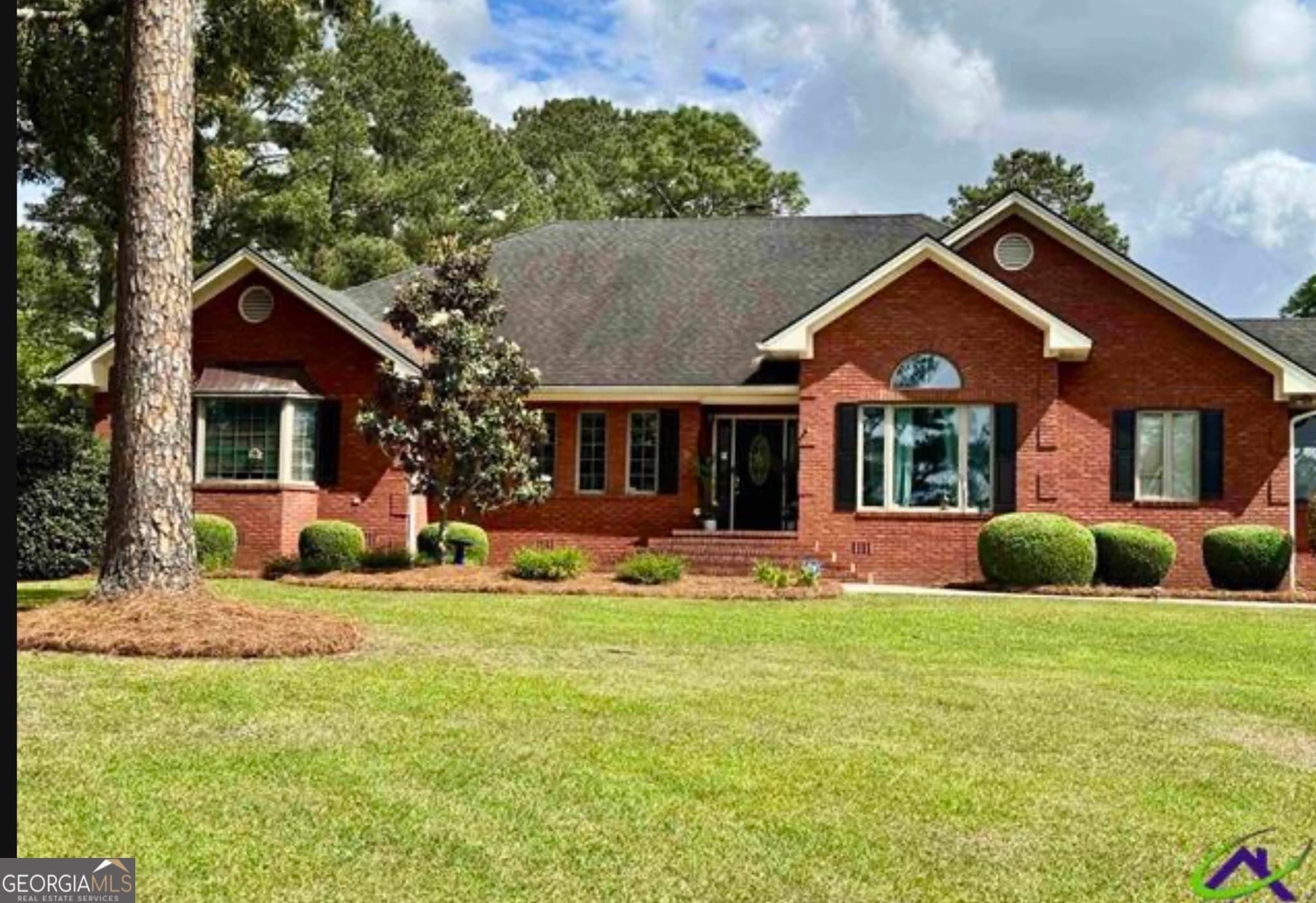 4 bedroom, 2.5 bathroom, 2,464 sq ft single family residence for sale at 102 OAKATEE COURT Courts, Cordele, GA 31015