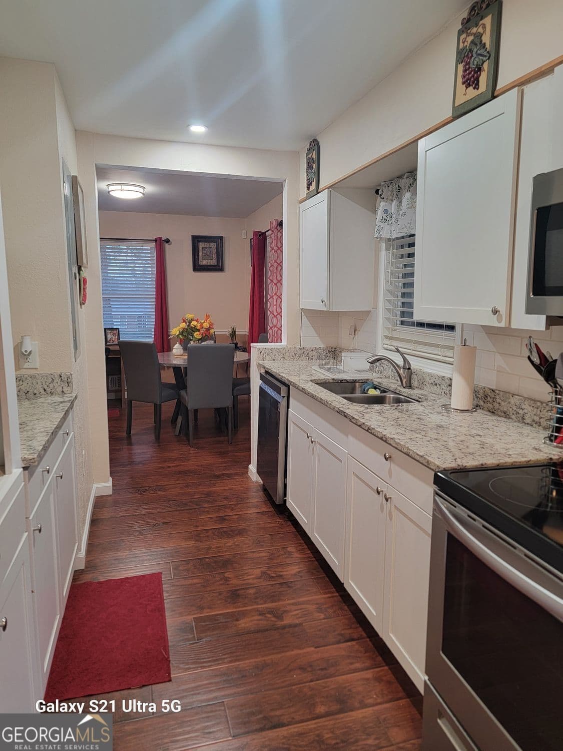 2 bedroom, 2 bathroom, 1,139 sq ft single family residence for sale at 2335 Boulder Road, Atlanta, GA 30316 — photo 4