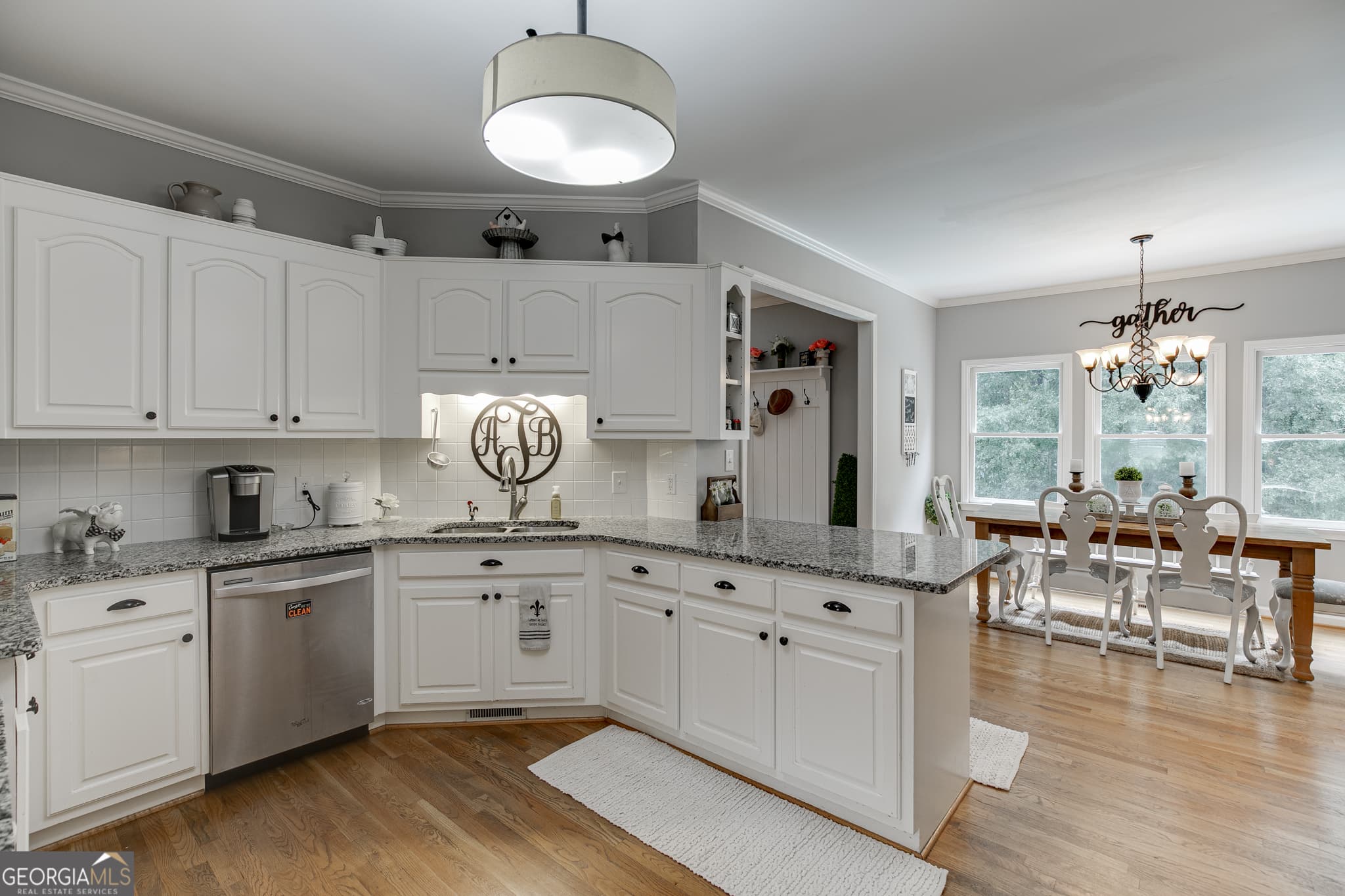 4 bedroom, 3.5 bathroom, 3,821 sq ft single family residence for sale at 4020 Derby Drive, Gainesville, GA 30507 — photo 9