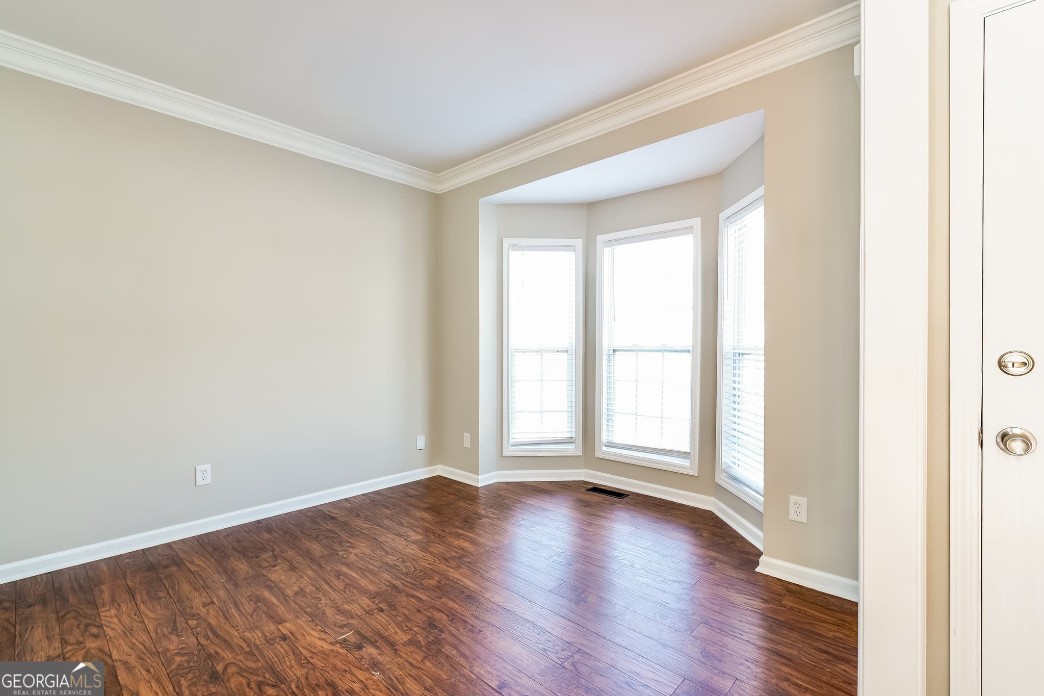 3 bedroom, 3 bathroom, 2,980 sq ft single family residence for sale at 76 Foliage Court, Dallas, GA 30132 — photo 7