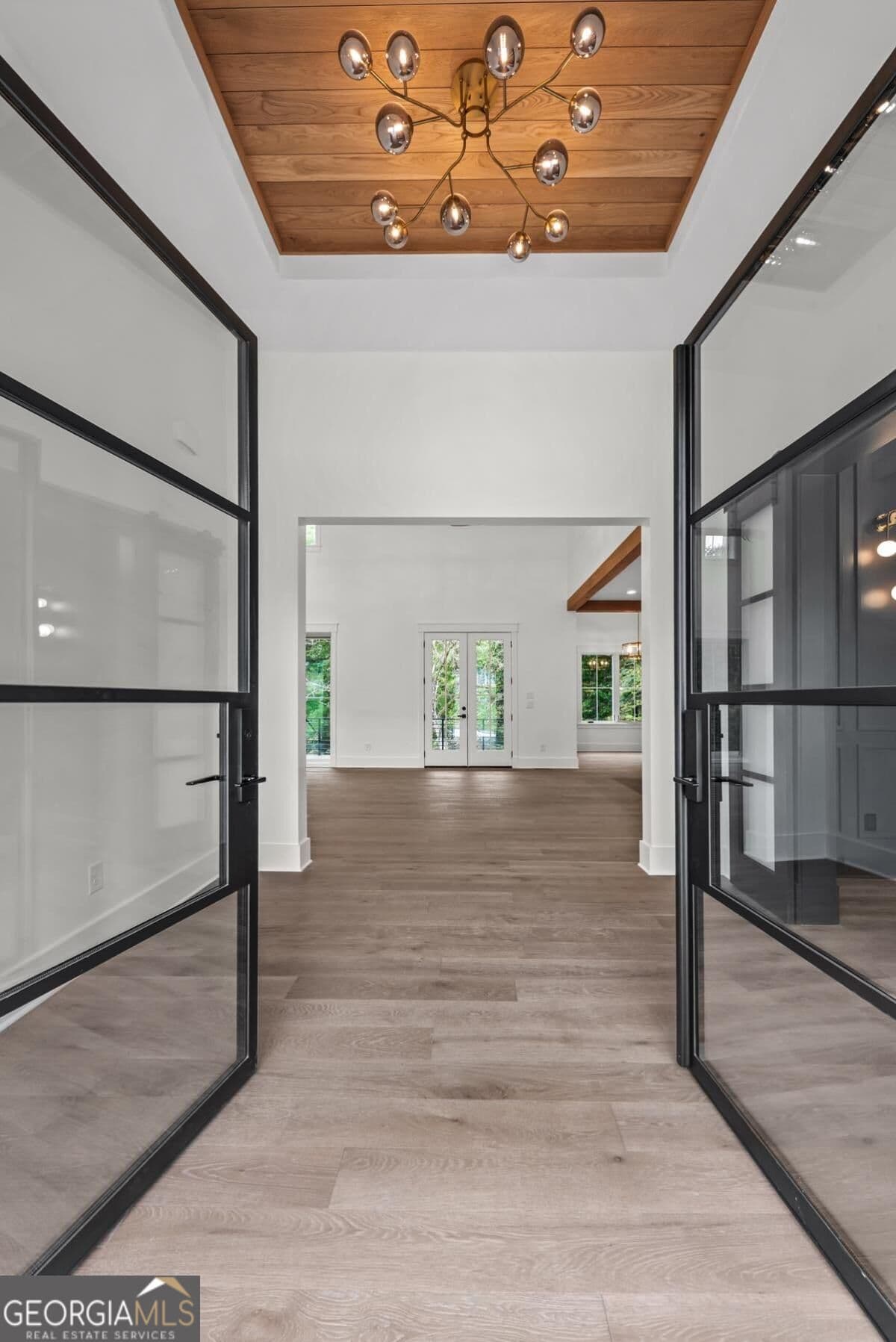5 bedroom, 6 bathroom, 5,427 sq ft single family residence for sale at 1110 Sunset Bluff, Greensboro, GA 30642 — photo 9