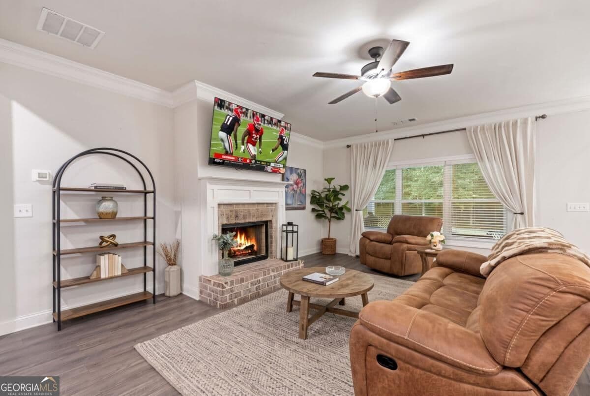 4 bedroom, 3 bathroom, 2,081 sq ft single family residence for sale at 223 Manor Drive, Hull, GA 30646 — photo 5