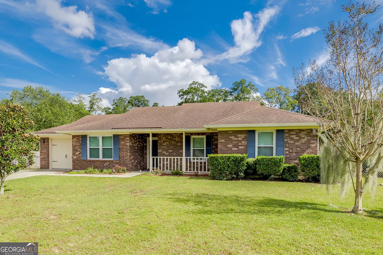 202 Richmond Drive, Bloomingdale, GA 31302 — most recent listing photo