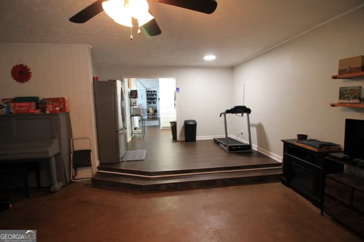 3 bedroom, 2 bathroom, 2,192 sq ft single family residence for sale at 3169 Golden Isle Parkway, Baxley, GA 31513 — photo 5