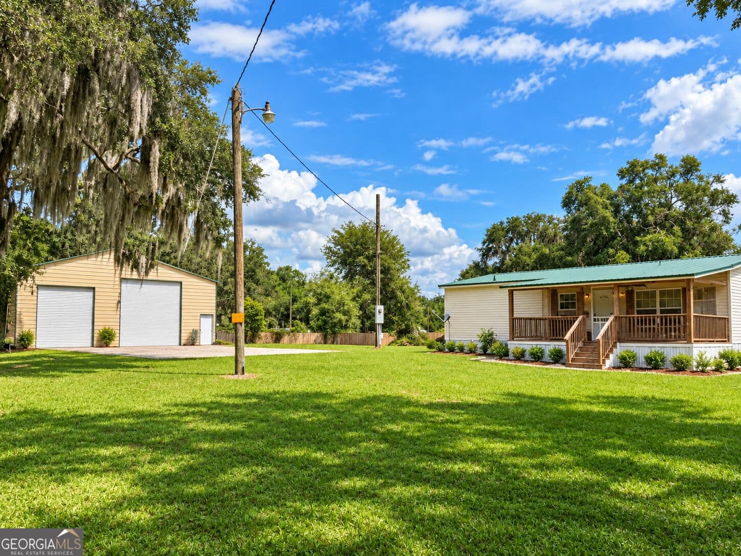 3 bedroom, 2 bathroom, 1,344 sq ft manufactured home,single family residence for sale at 1021 Seaburg Drive, Townsend, GA 31331