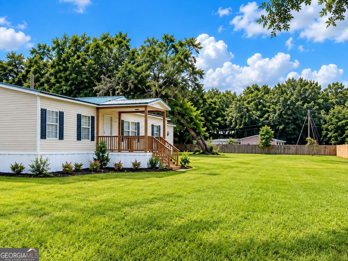 3 bedroom, 2 bathroom, 1,344 sq ft manufactured home,single family residence for sale at 1021 Seaburg Drive, Townsend, GA 31331 — photo 9