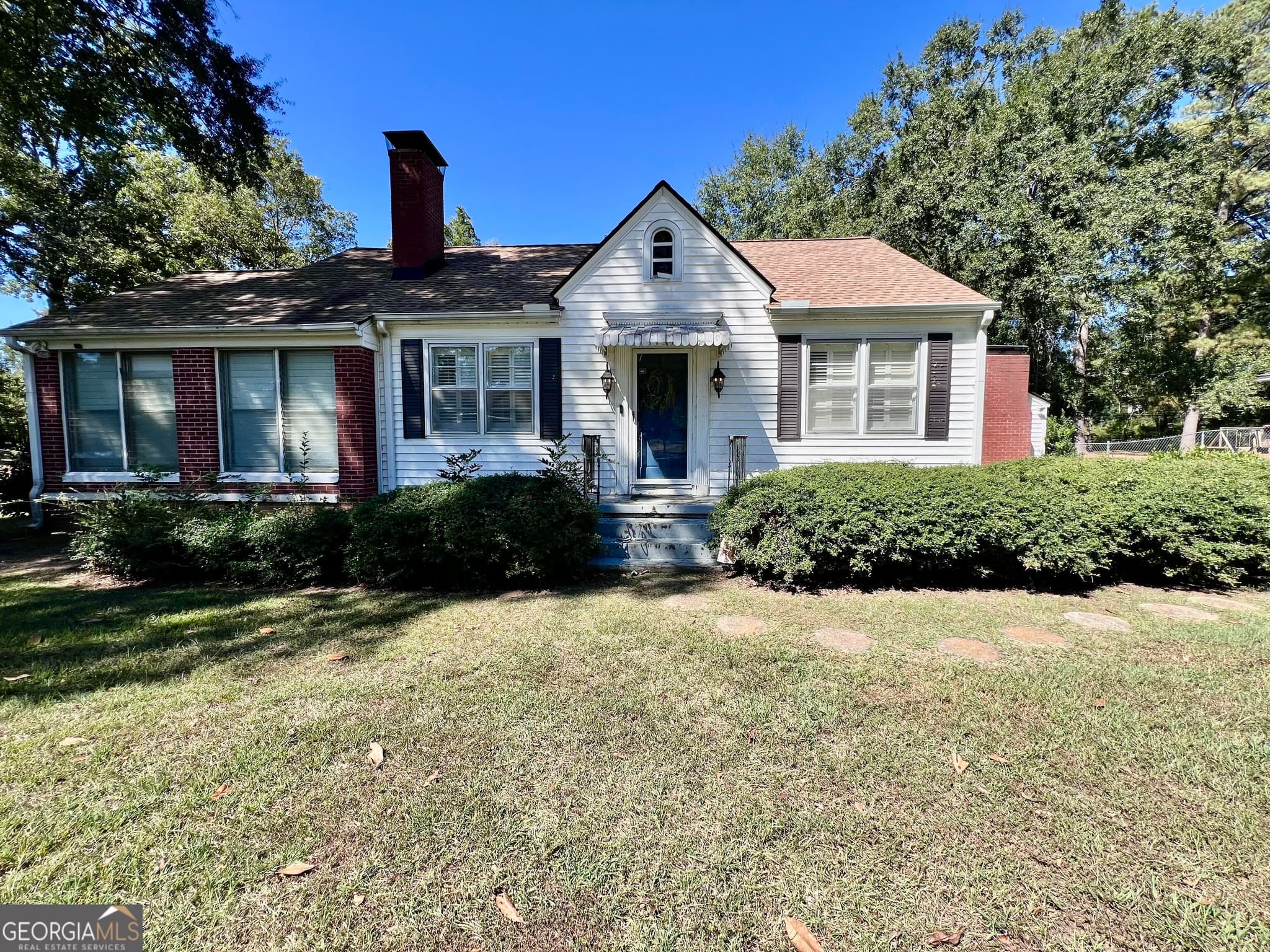 3 bedroom, 2 bathroom, 1,704 sq ft single family residence for sale at 203 Teel Road, West Point, GA 31833