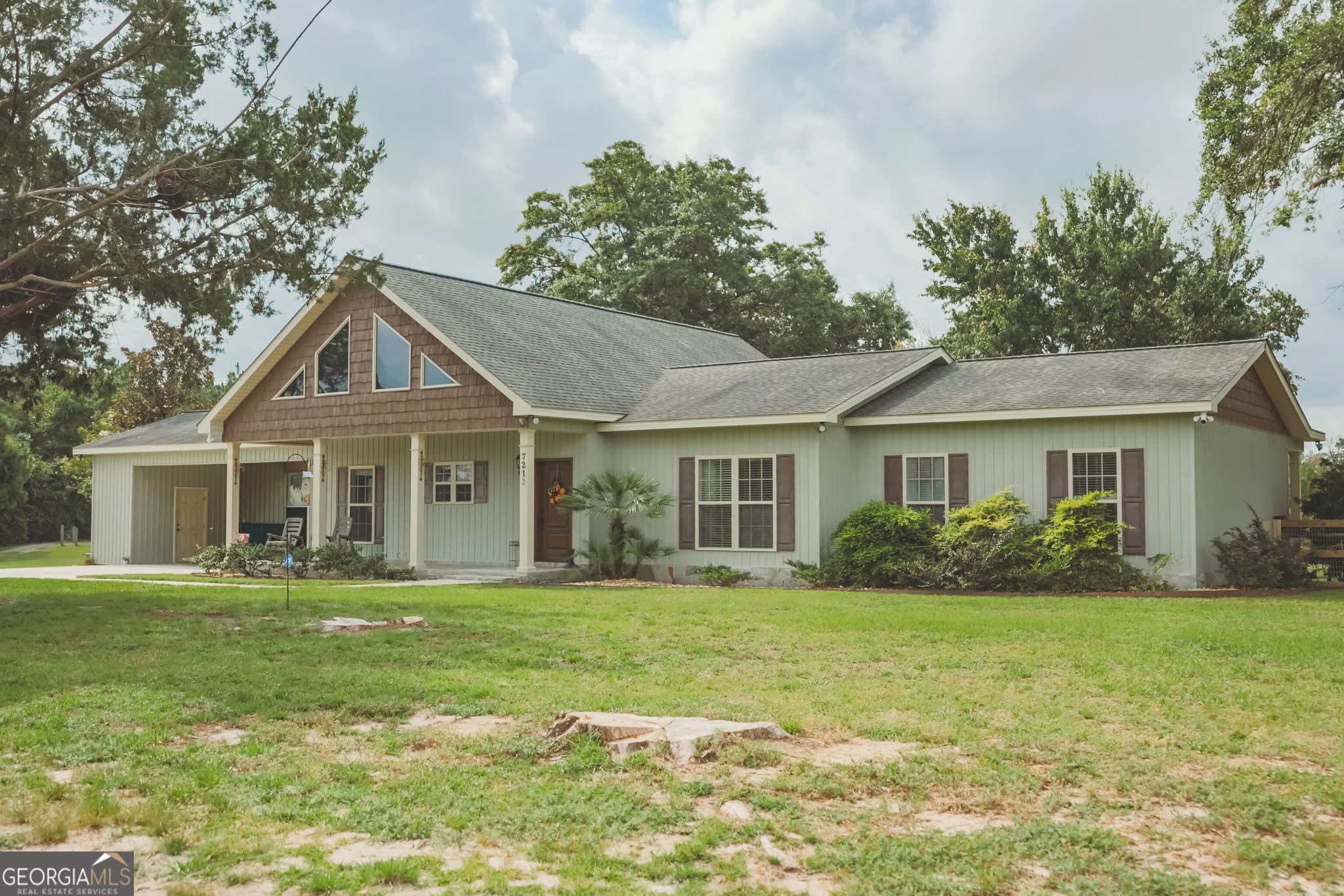 3 bedroom, 2 bathroom, 1,918 sq ft single family residence under contract at 7213 Albany Highway, Millwood, GA 31552 — photo 2