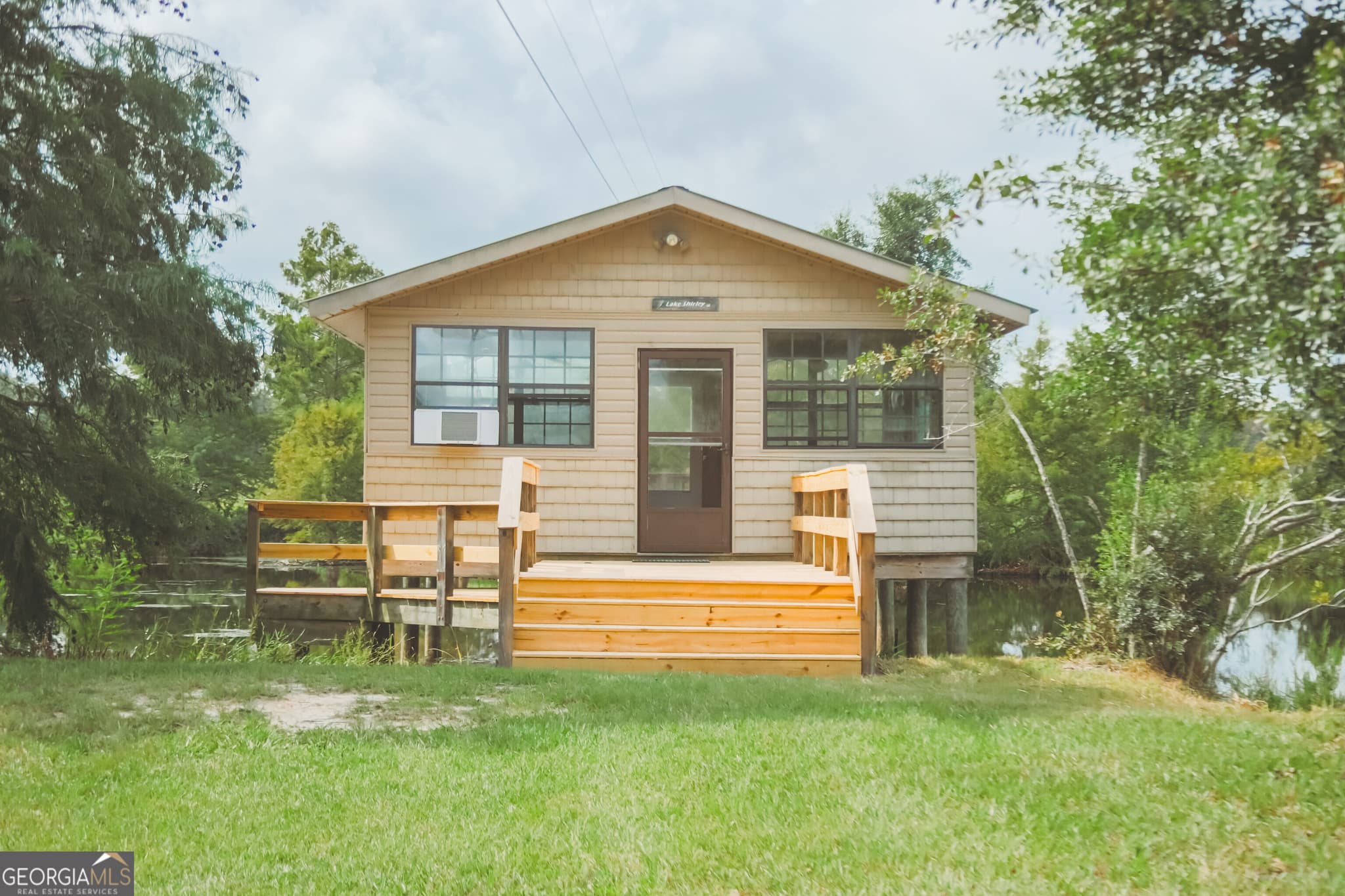 3 bedroom, 2 bathroom, 1,918 sq ft single family residence under contract at 7213 Albany Highway, Millwood, GA 31552 — photo 6