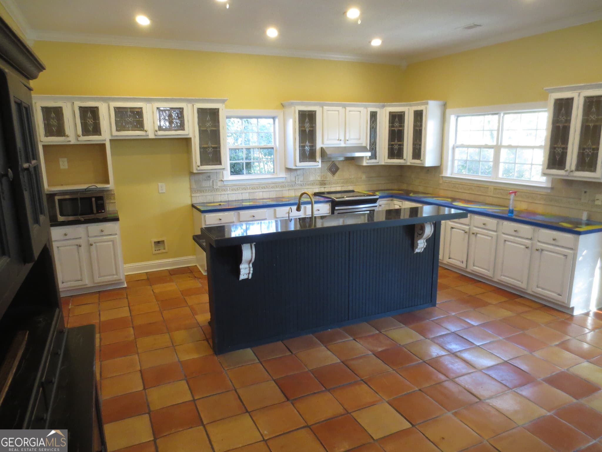 5 bedroom, 2.5 bathroom, 2,988 sq ft single family residence for sale at 184 Giles Road, Warner Robins, GA 31093 — photo 3