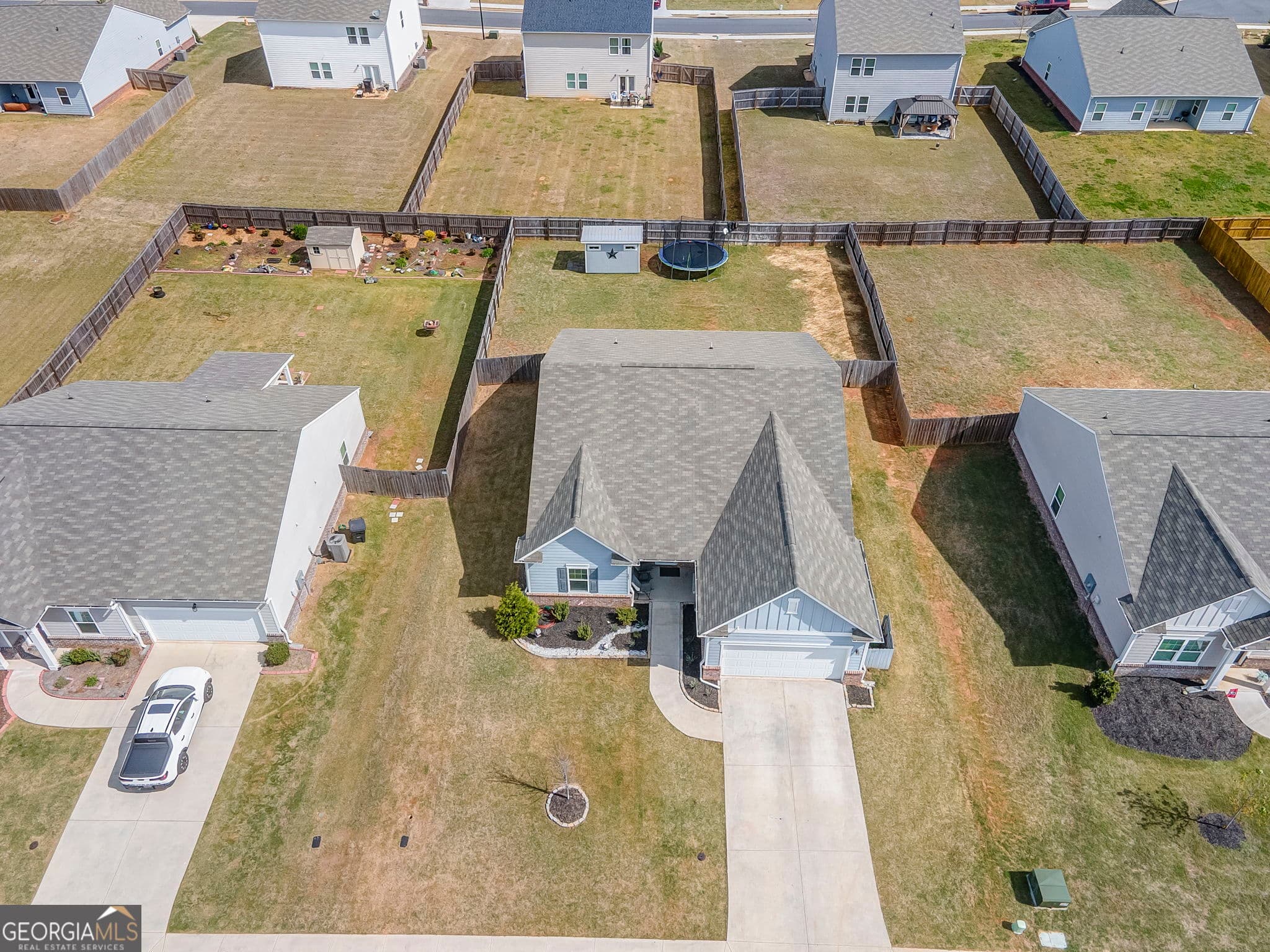 4 bedroom, 3 bathroom, 2,164 sq ft single family residence for sale at 161 Verona Drive, Cartersville, GA 30120 — photo 2
