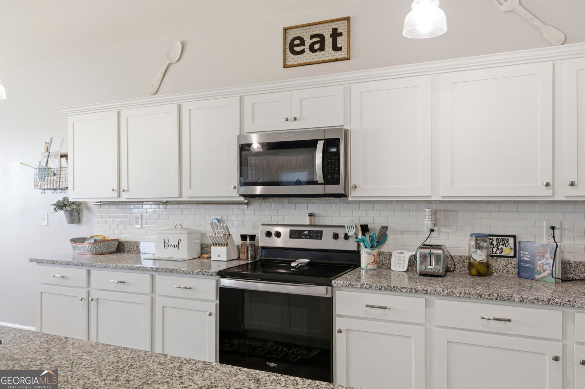 4 bedroom, 3 bathroom, 2,164 sq ft single family residence for sale at 161 Verona Drive, Cartersville, GA 30120 — photo 4