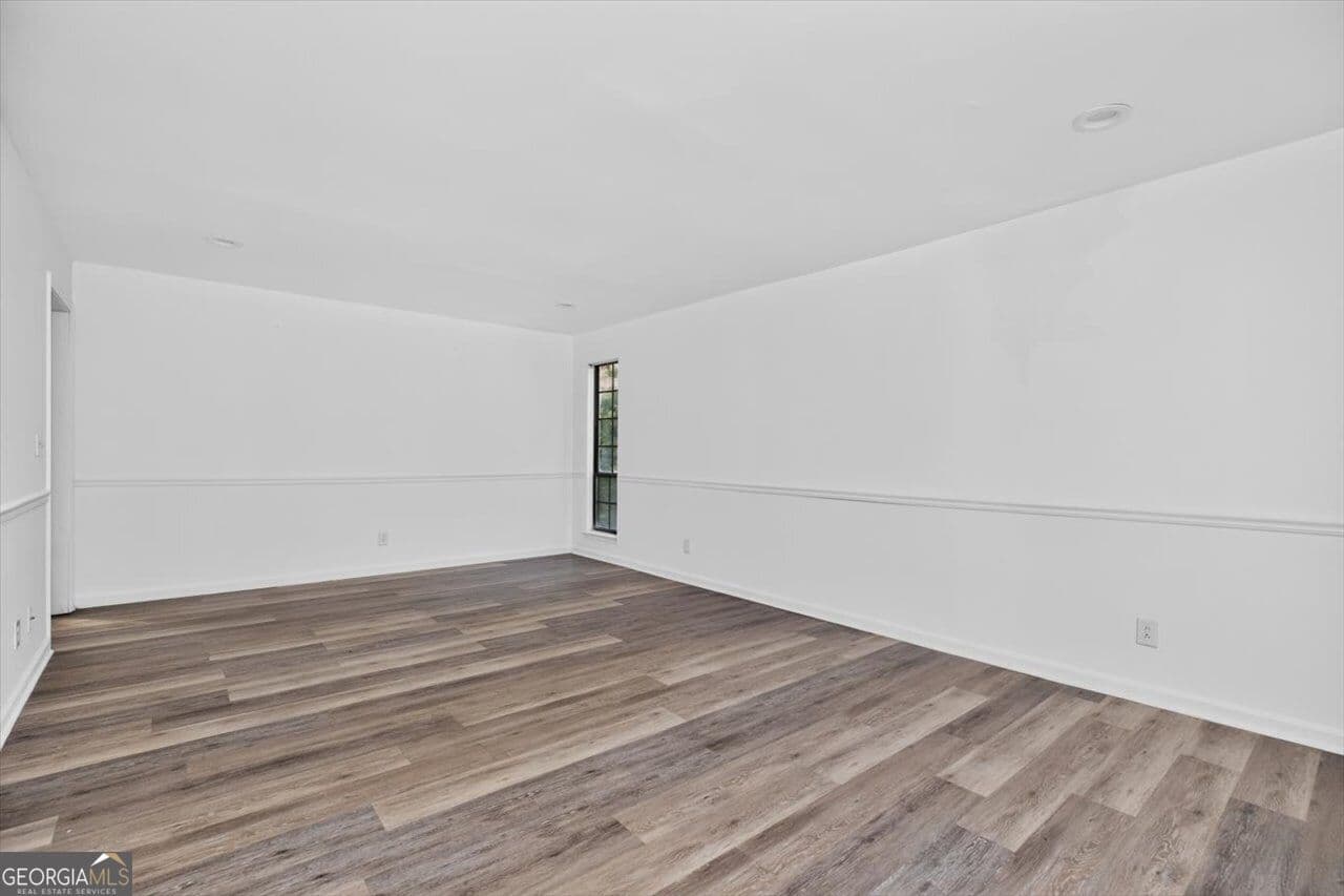 3 bedroom, 2 bathroom, 1,811 sq ft single family residence for sale at 225 Blue Ridge Lane, Warner Robins, GA 31088 — photo 6