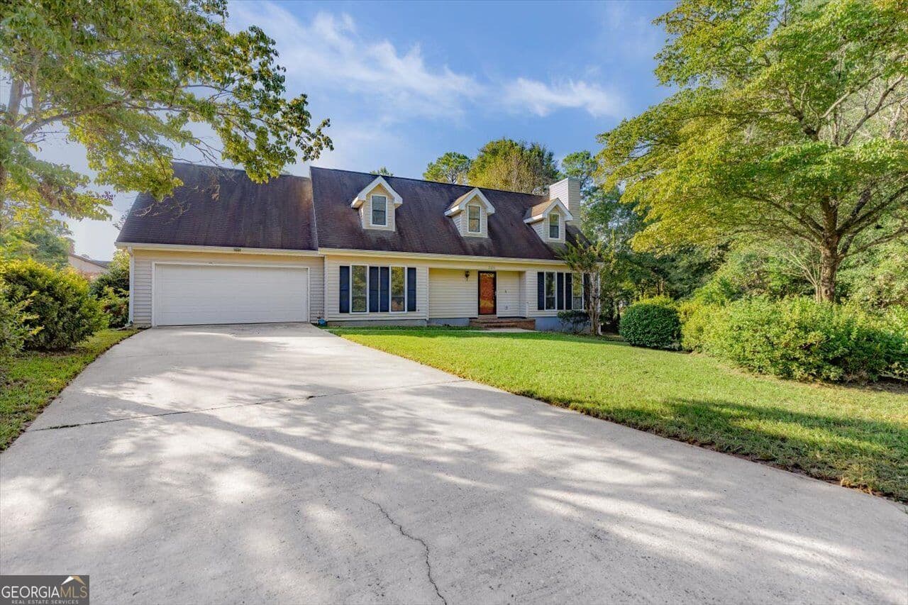 3 bedroom, 2 bathroom, 1,811 sq ft single family residence for sale at 225 Blue Ridge Lane, Warner Robins, GA 31088 — photo 3