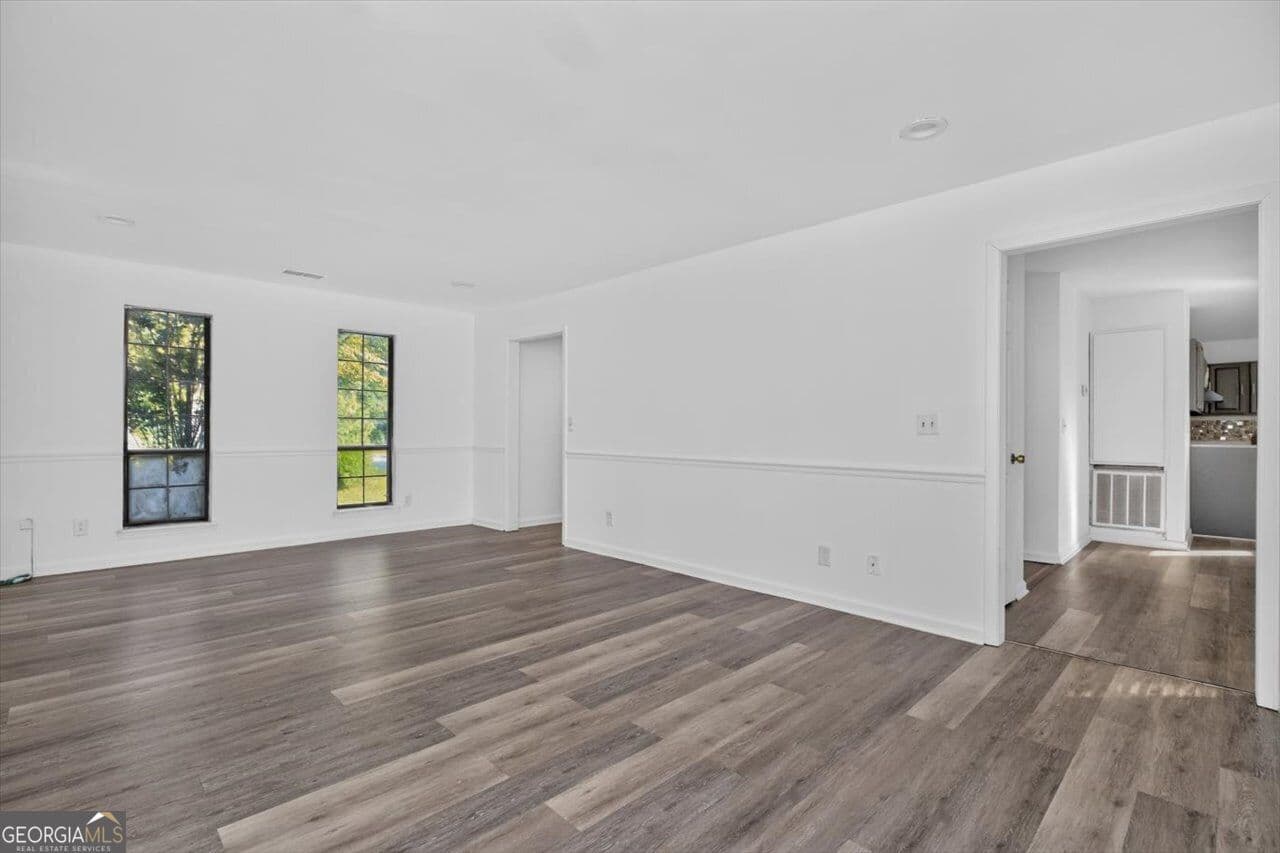 3 bedroom, 2 bathroom, 1,811 sq ft single family residence for sale at 225 Blue Ridge Lane, Warner Robins, GA 31088 — photo 8