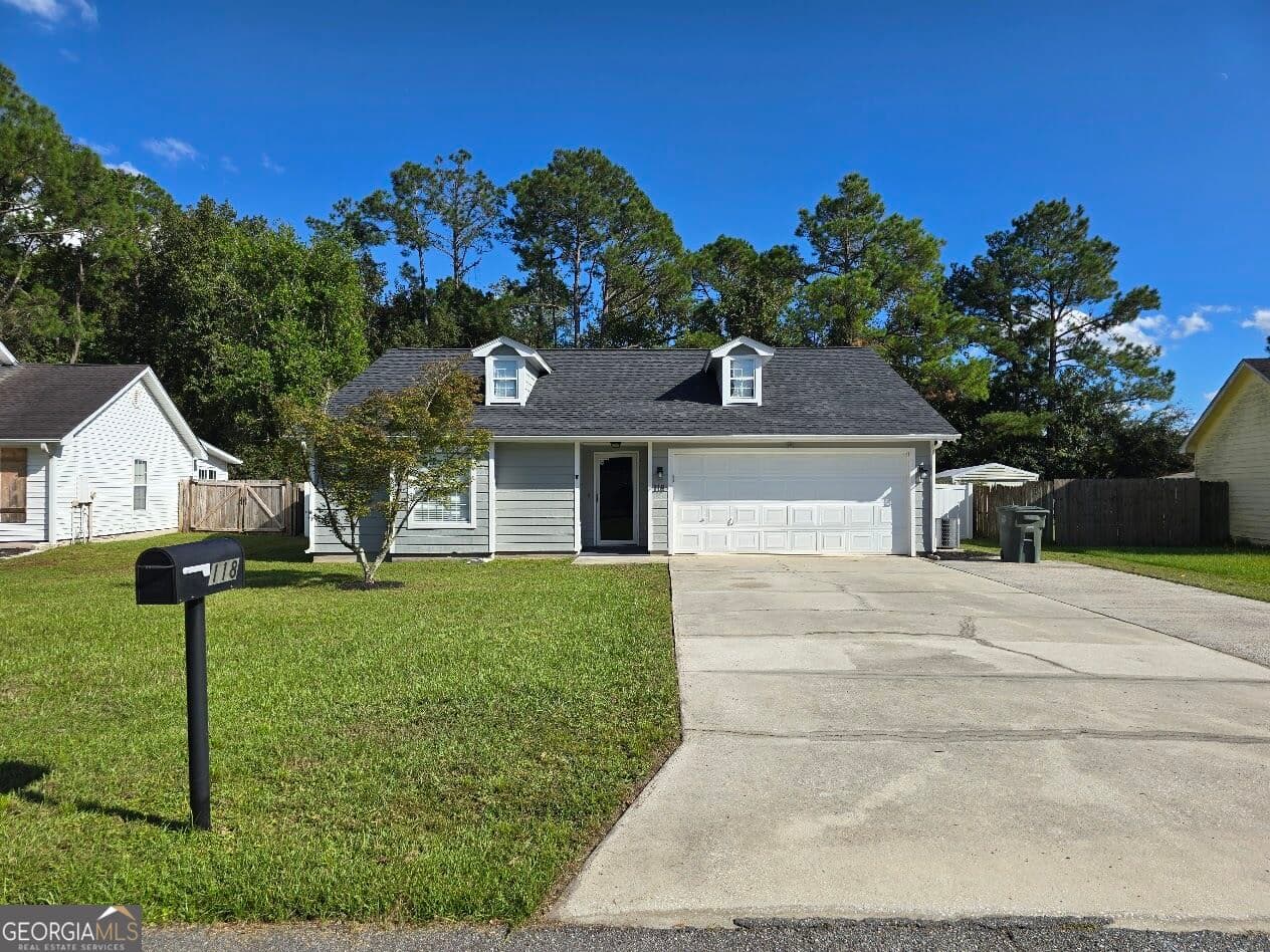 3 bedroom, 2 bathroom, 1,646 sq ft single family residence for rent at 118 Lake Ashley Drive, Kingsland, GA 31548 for $2,000 a month — photo 1 of 61