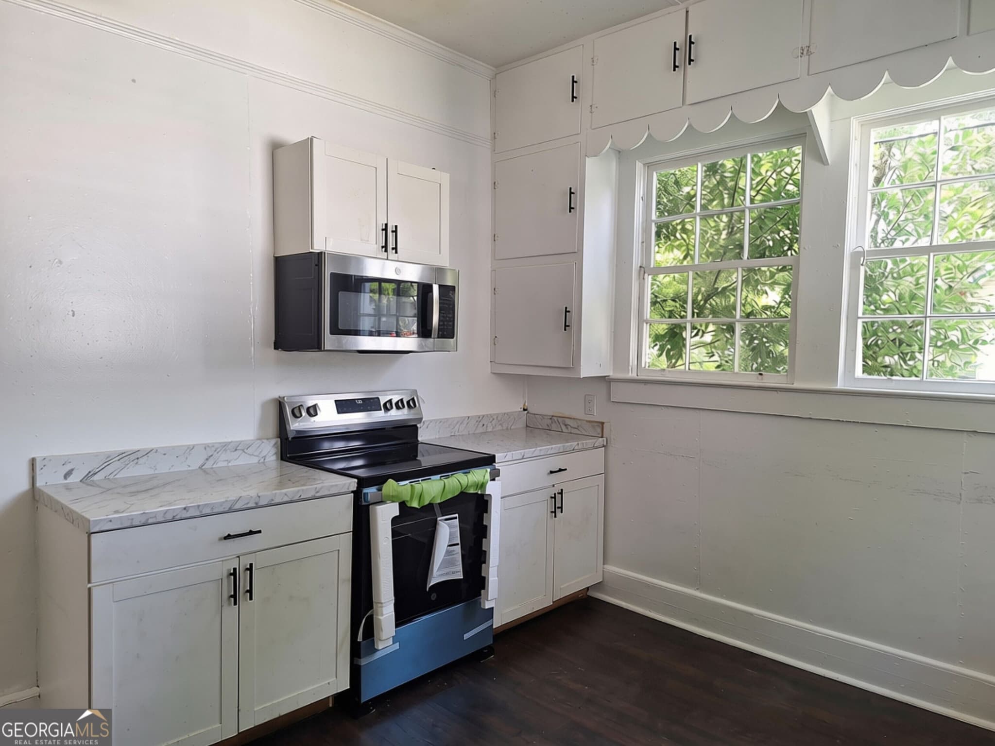 4 bedroom, 2 bathroom, 2,498 sq ft single family residence for sale at 212 S 5th Avenue, Lanett, AL 36863 — photo 9
