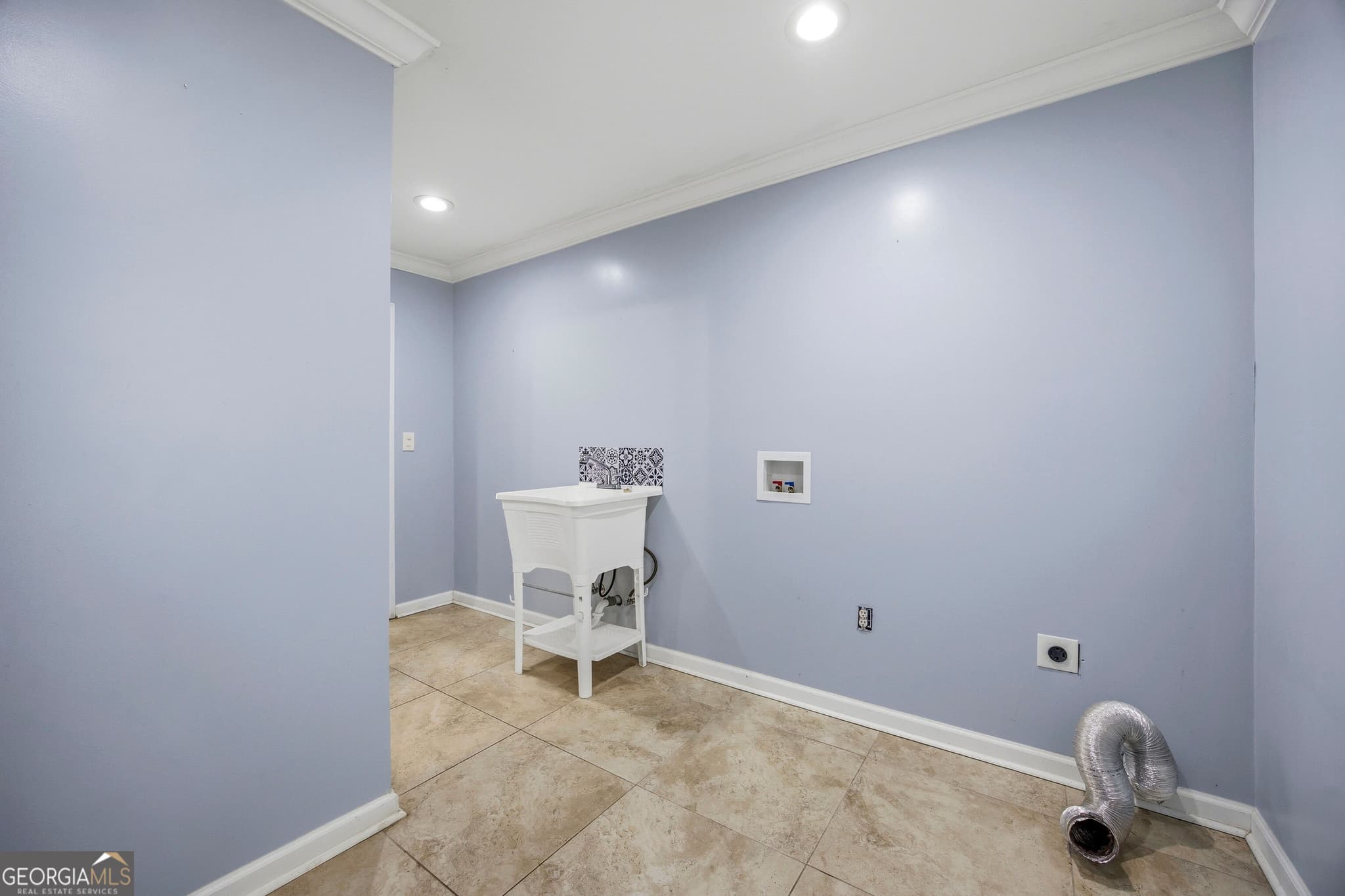 4 bedroom, 2.5 bathroom single family residence for sale at 1761 Highway 16, Jackson, GA 30233 — photo 10