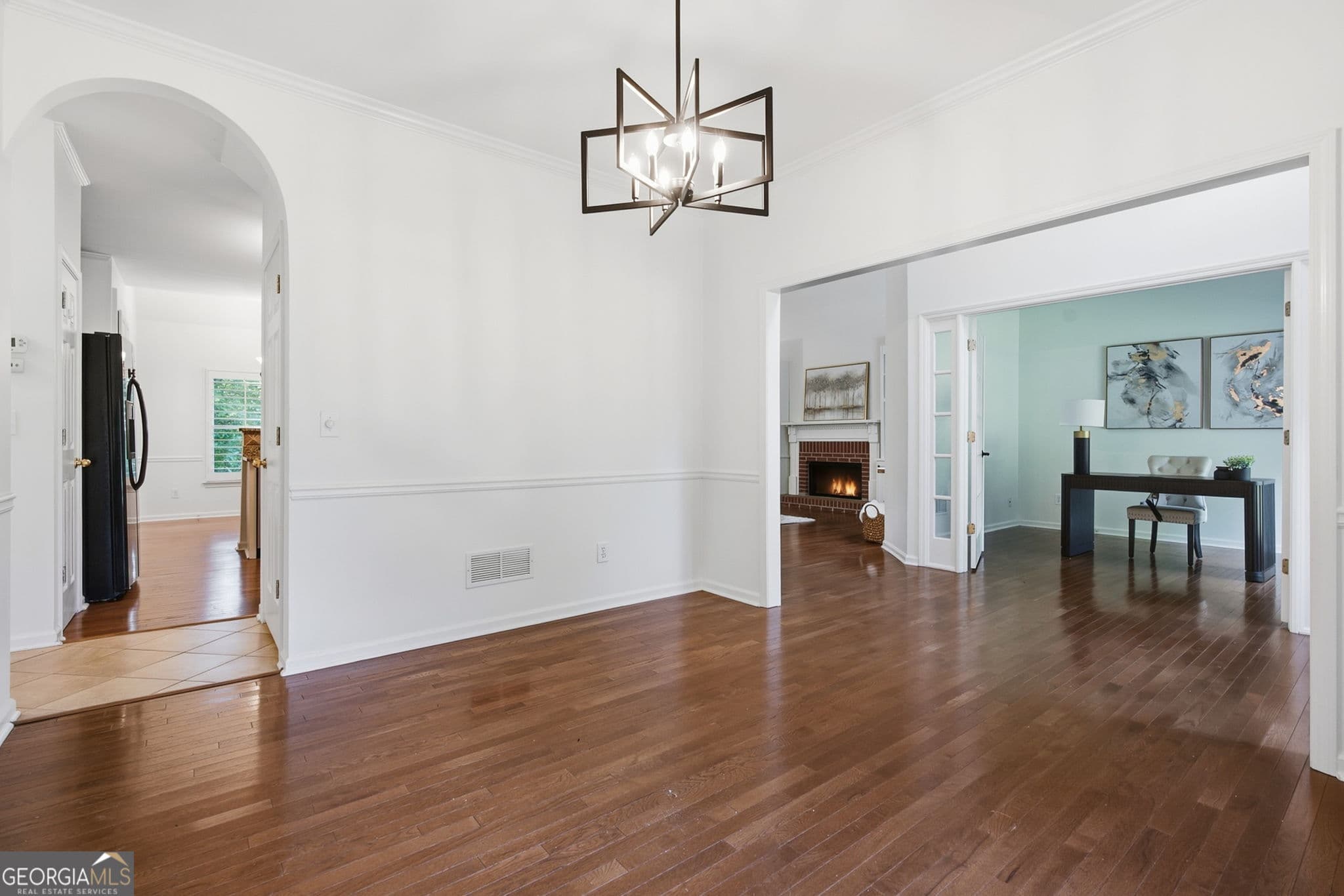 4 bedroom, 4 bathroom, 3,614 sq ft single family residence for sale at 2330 Rose Walk Drive, Alpharetta, GA 30005 — photo 6
