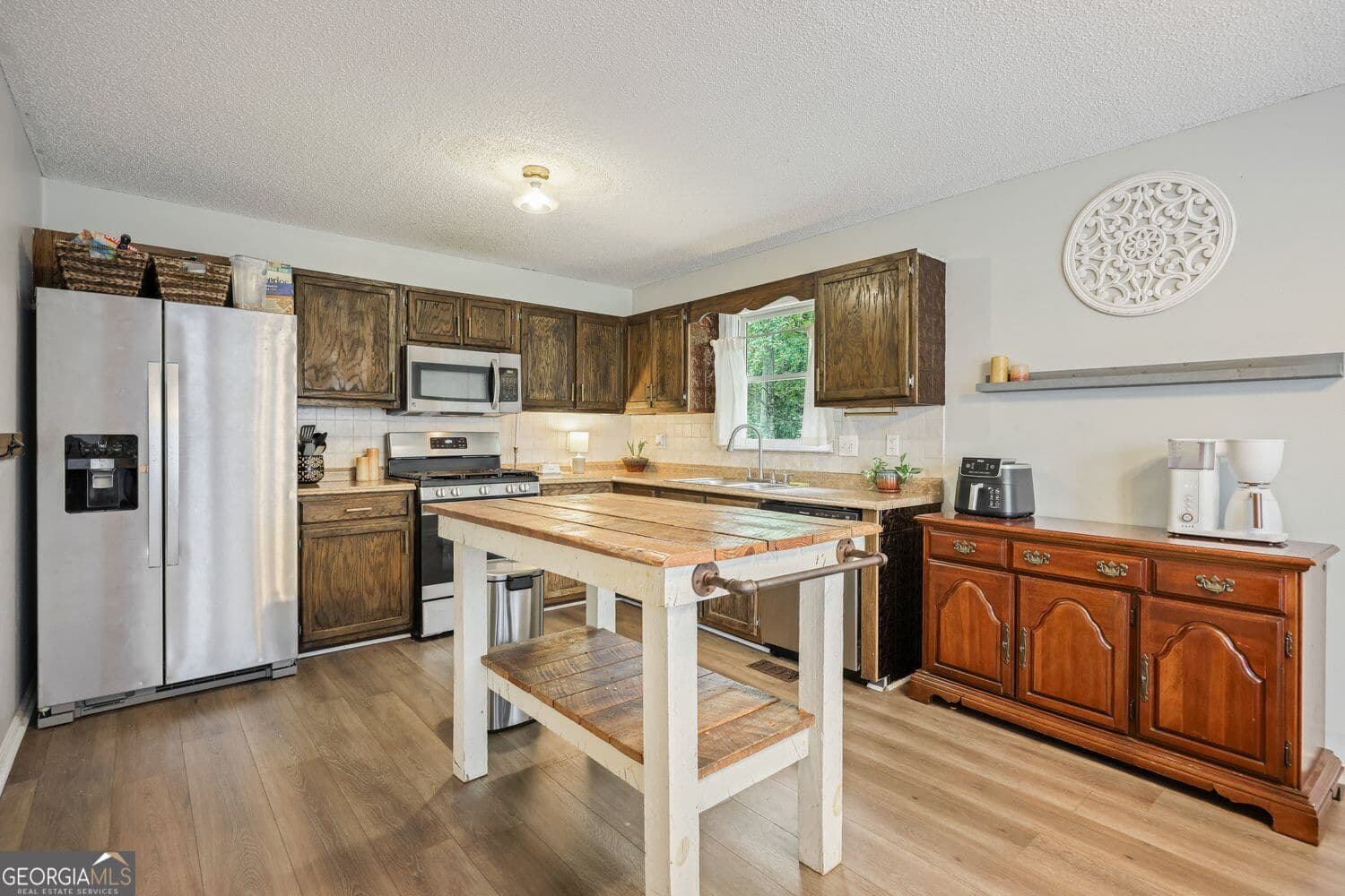 4 bedroom, 2.5 bathroom, 1,886 sq ft single family residence for sale at 101 Dorset Lane, Dallas, GA 30157 — photo 9