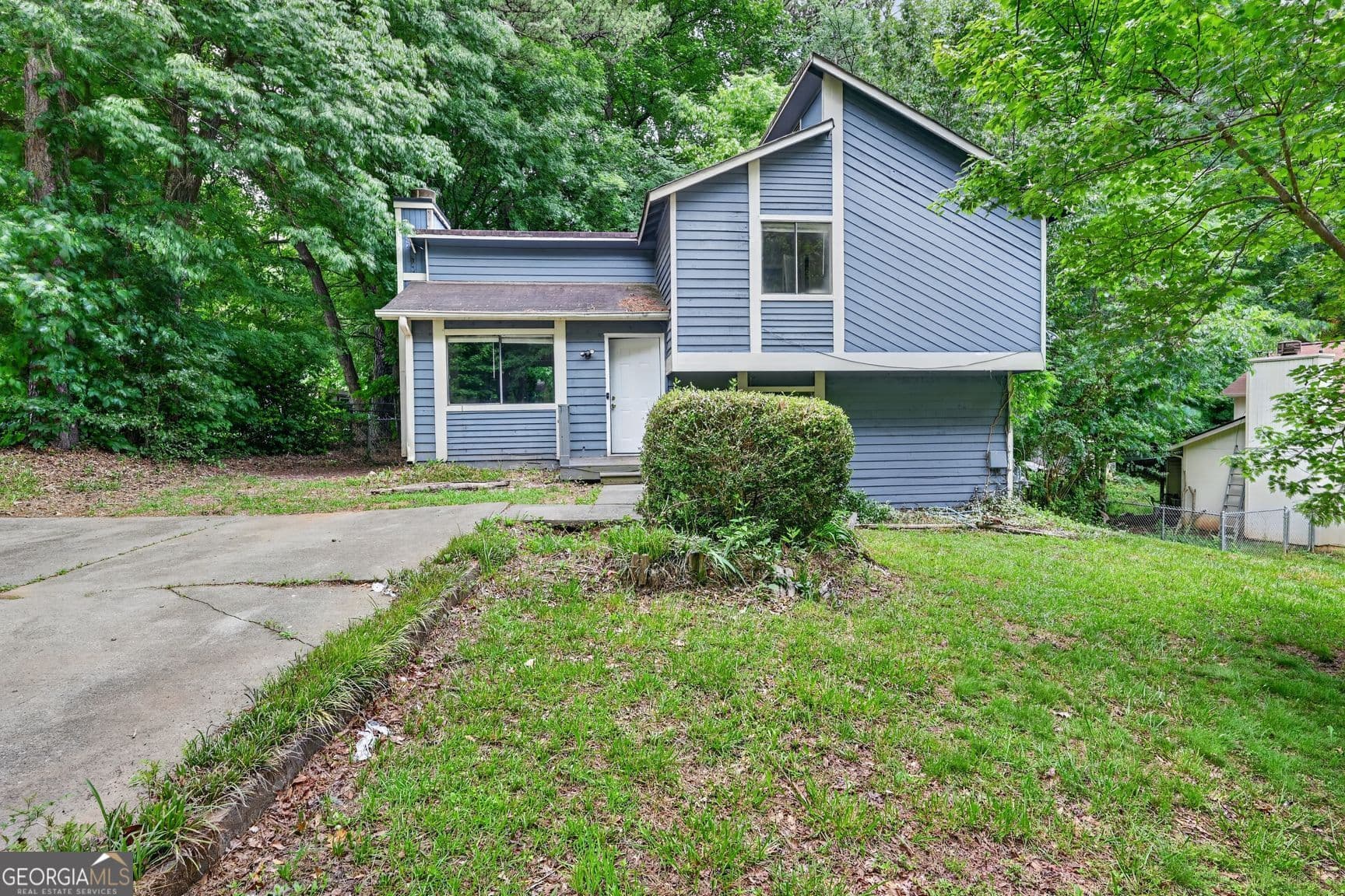 3 bedroom, 2 bathroom, 1,134 sq ft single family residence sold at 634 Inland Way, Lilburn, GA 30047