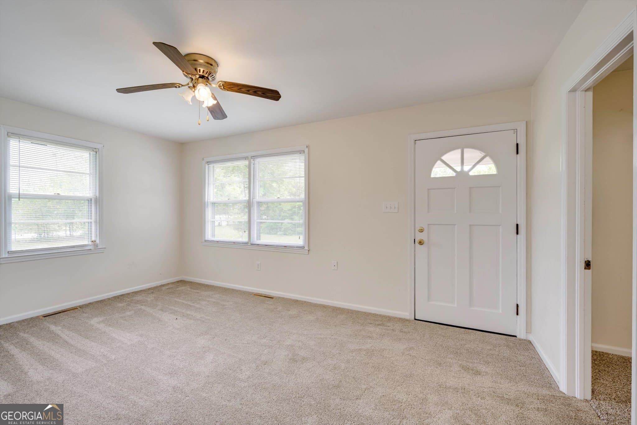 3 bedroom, 1 bathroom, 1,296 sq ft single family residence for sale at 310 Black Street, Thomson, GA 30824 — photo 6