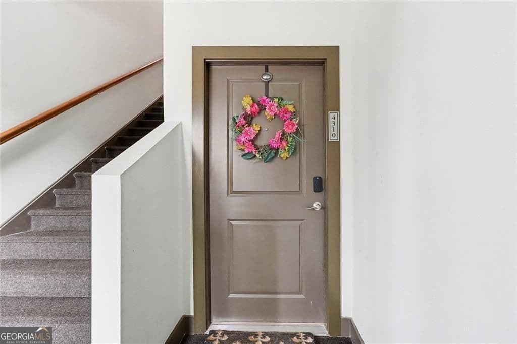 2 bedroom, 2 bathroom, 1,064 sq ft condominium sold at 1195 Milton Terrace 4310, Atlanta, GA 30315