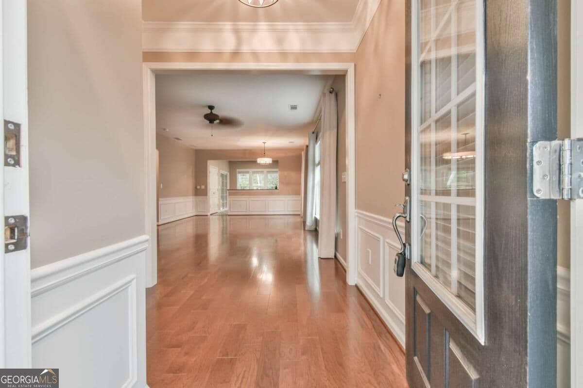 2 bedroom, 2 bathroom, 1,405 sq ft single family residence for sale at 6203 Ivy Stone Way, Hoschton, GA 30548 — photo 6